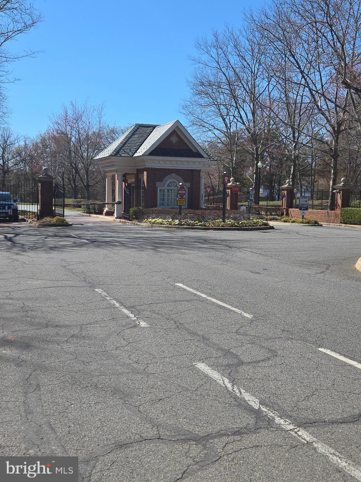 LAKE MANASSAS - Residential