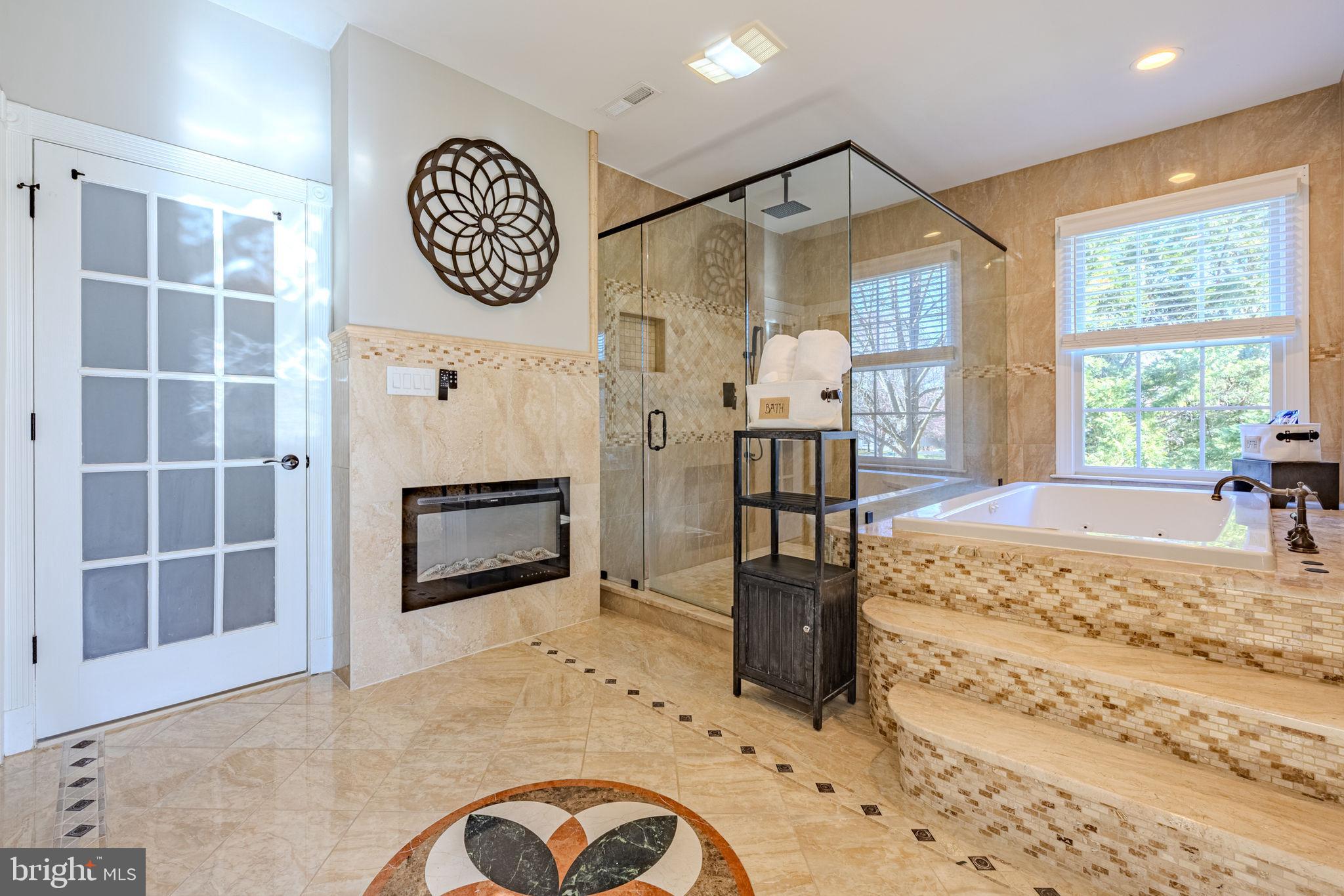 LAKE MANASSAS - Residential