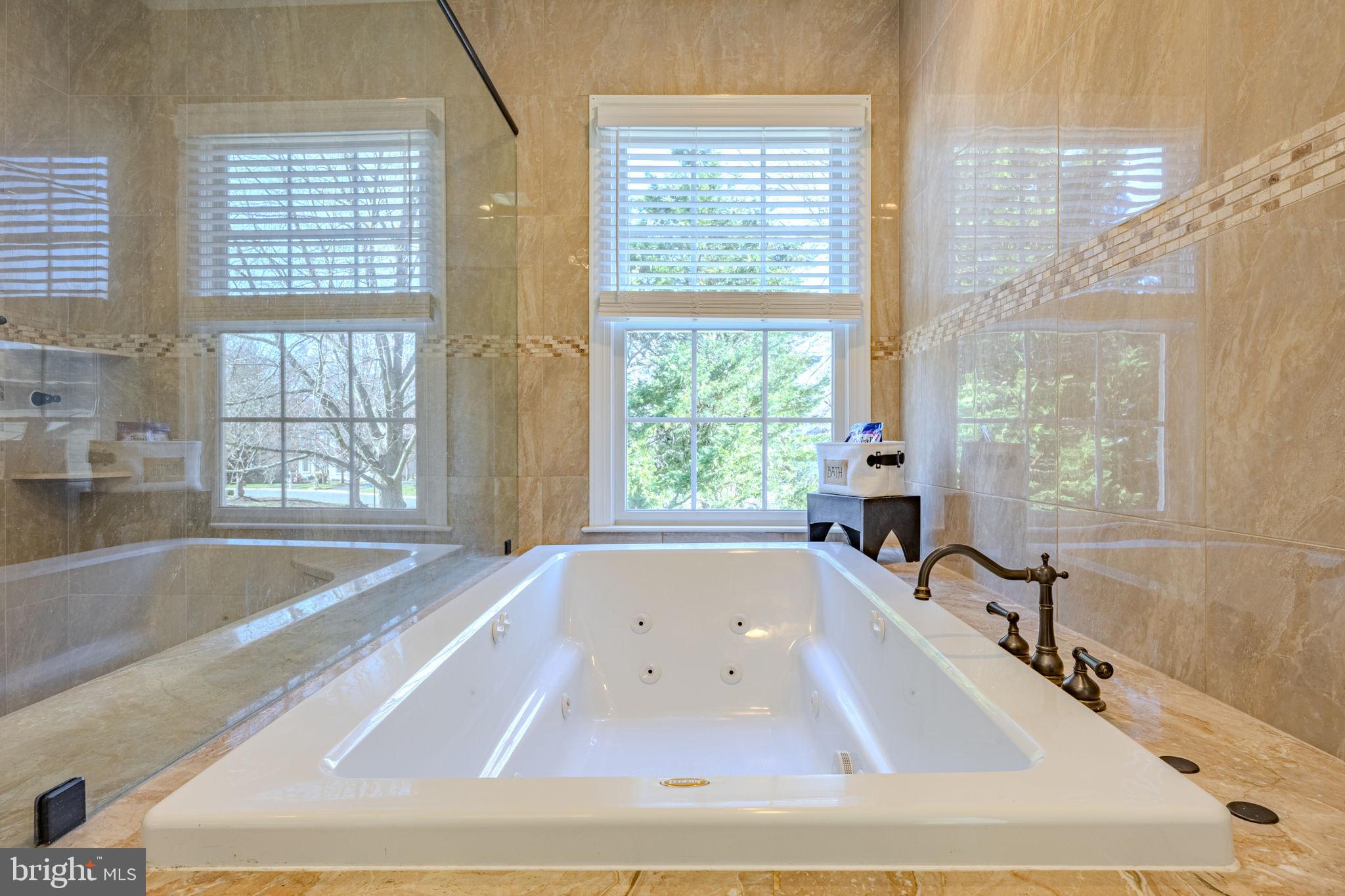 LAKE MANASSAS - Residential