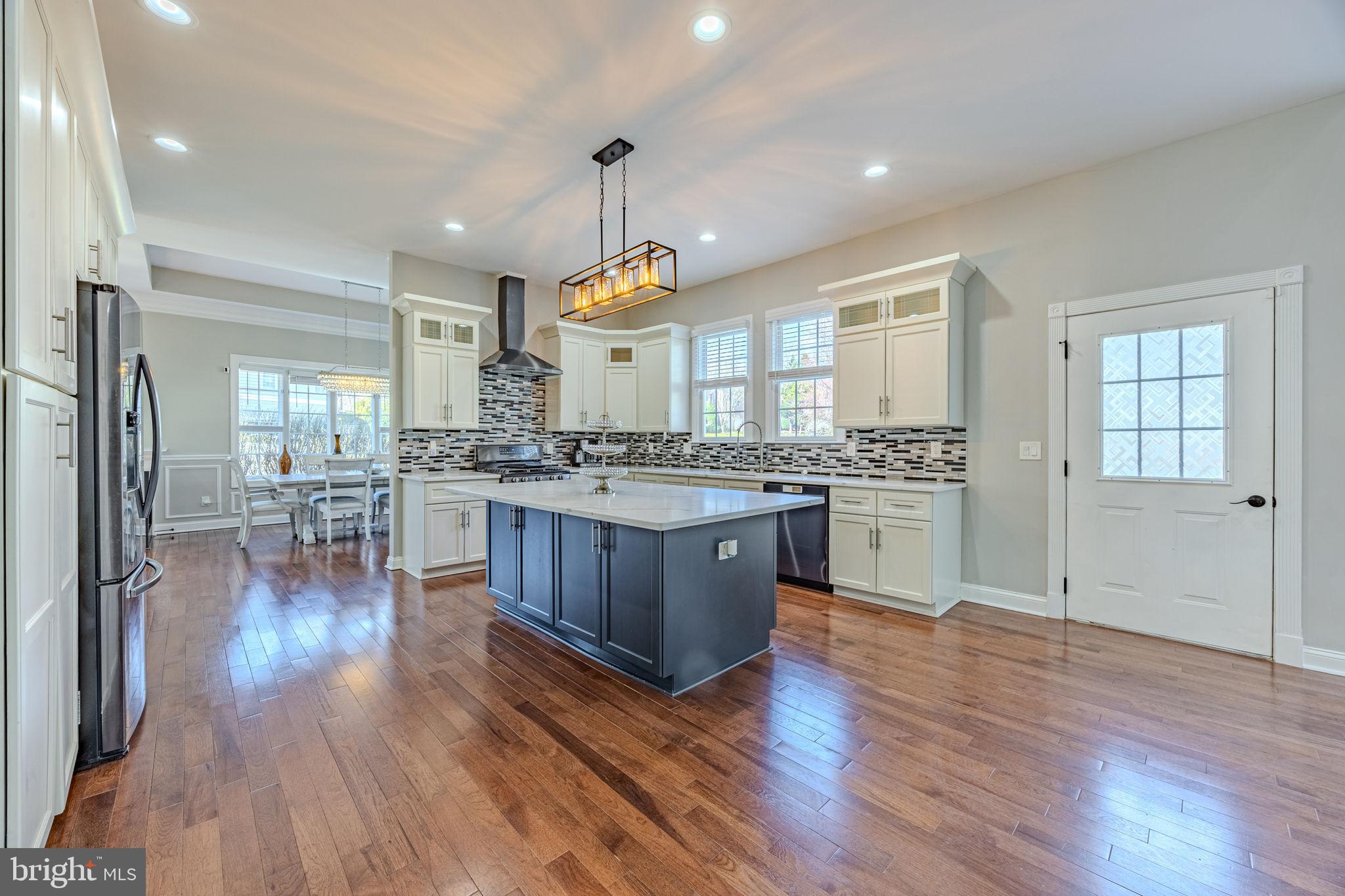 LAKE MANASSAS - Residential