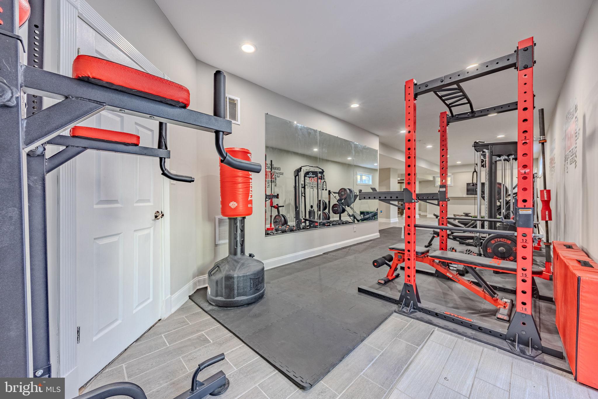 LAKE MANASSAS - Residential