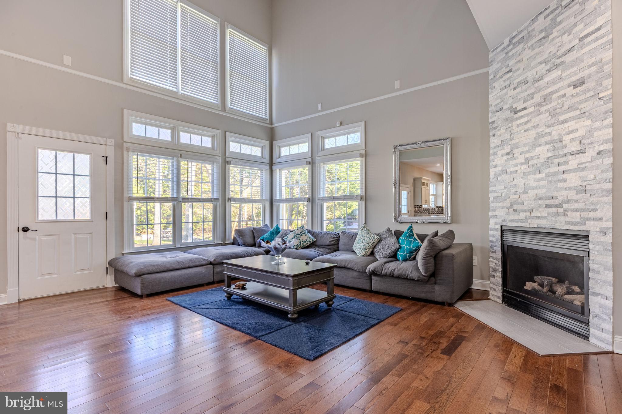 LAKE MANASSAS - Residential