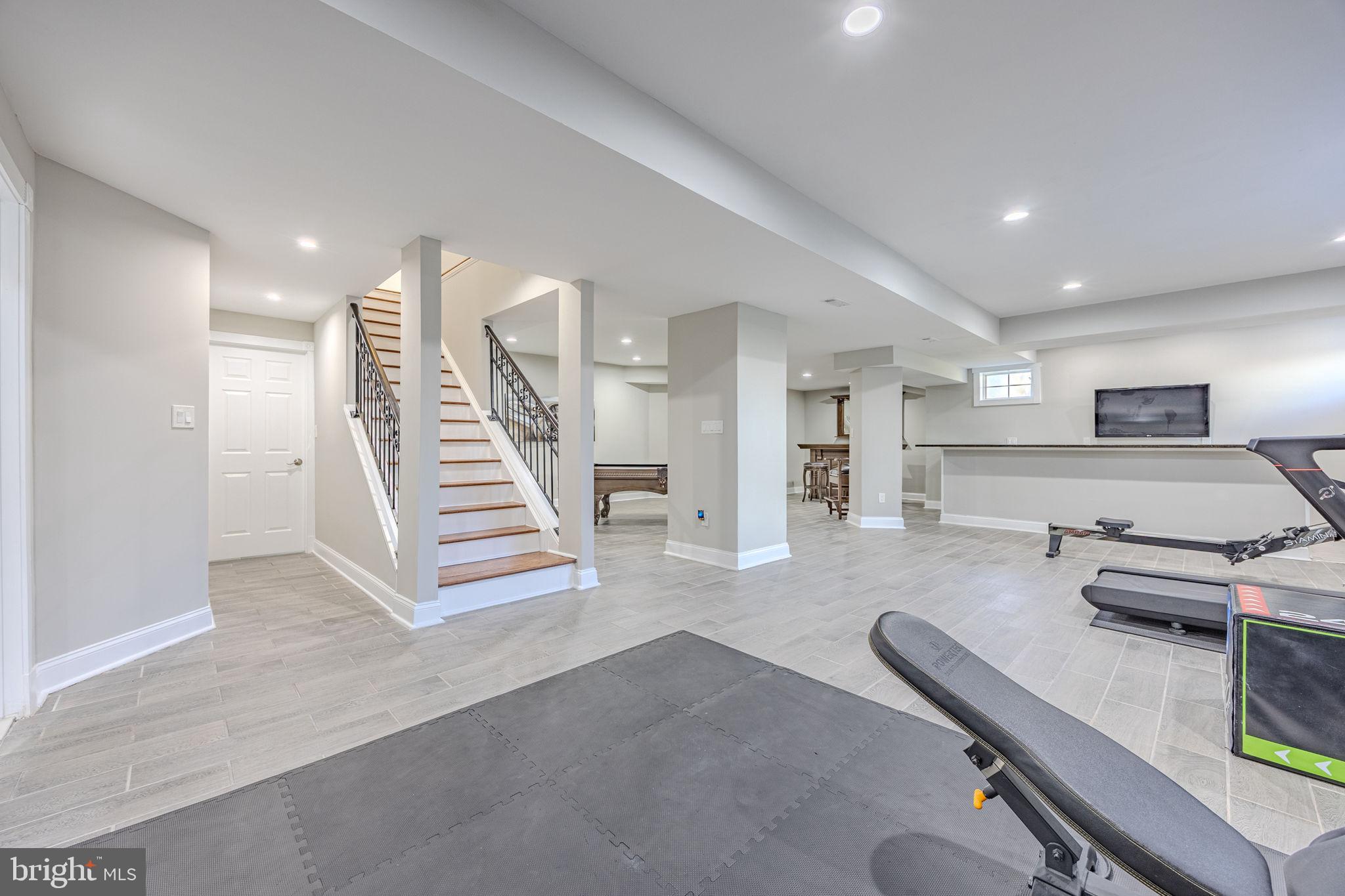 LAKE MANASSAS - Residential