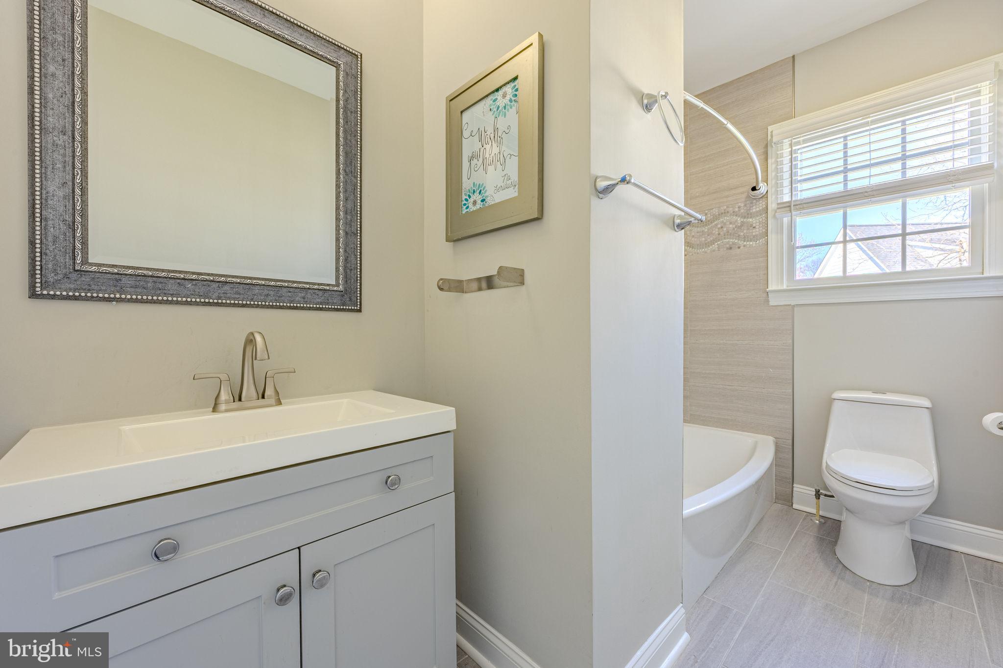 LAKE MANASSAS - Residential