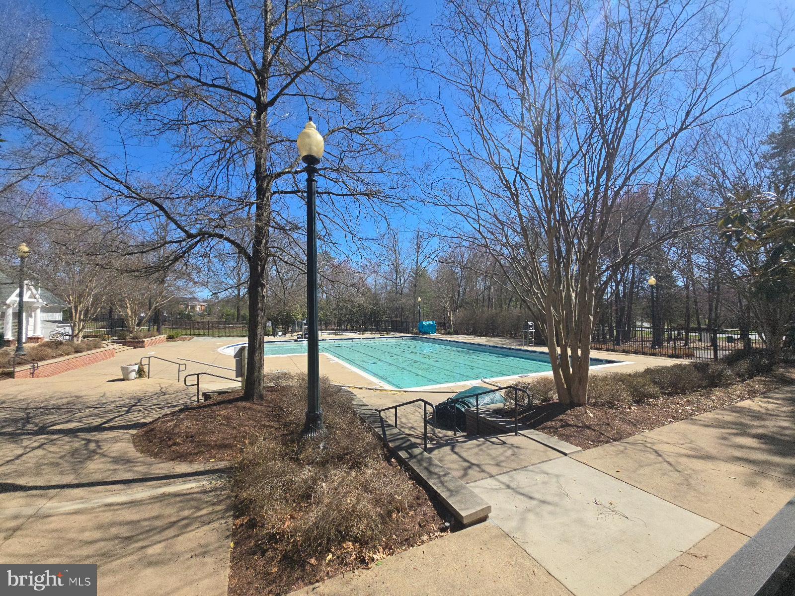 LAKE MANASSAS - Residential