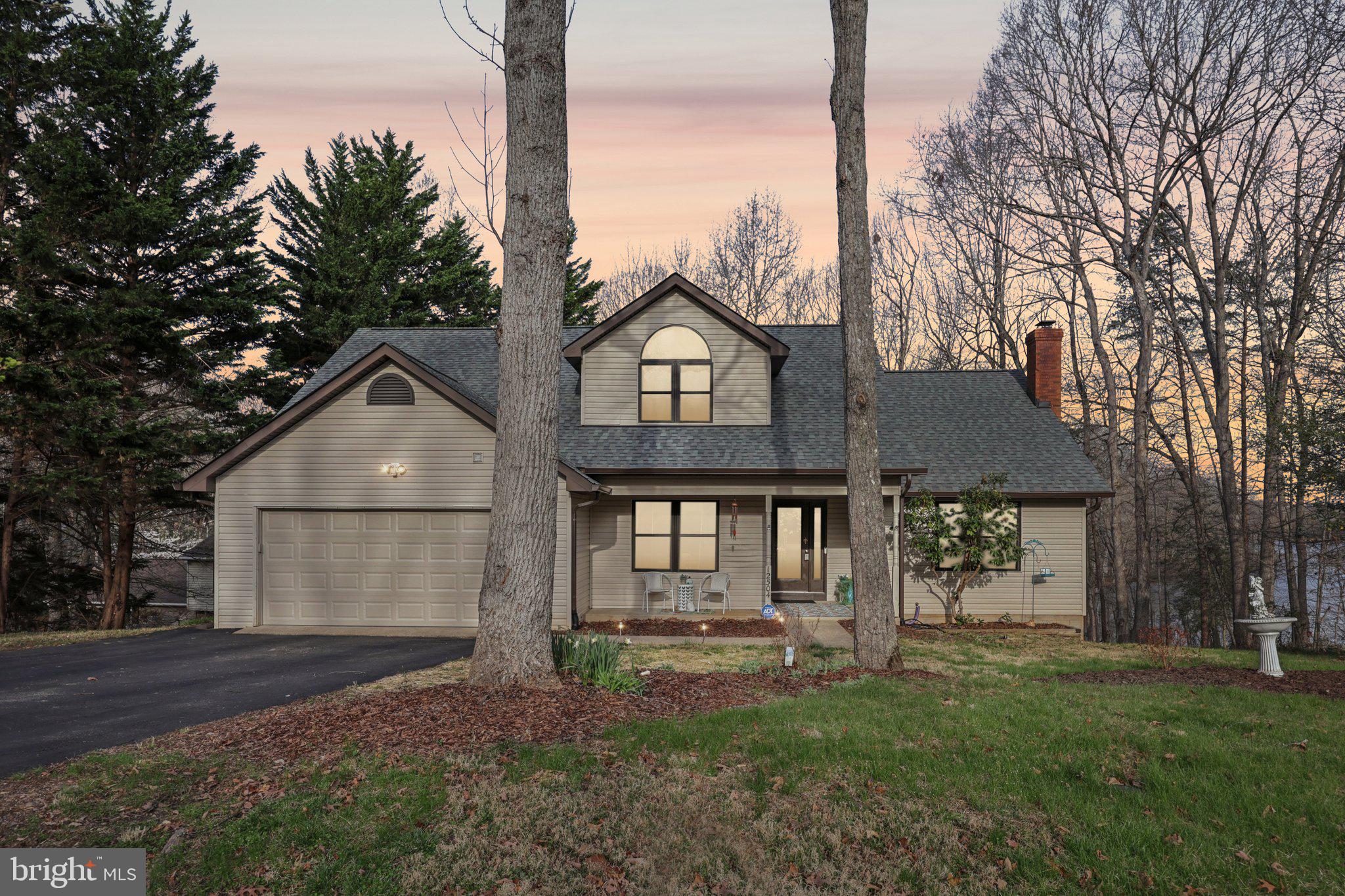 LAKE WILDERNESS - Residential