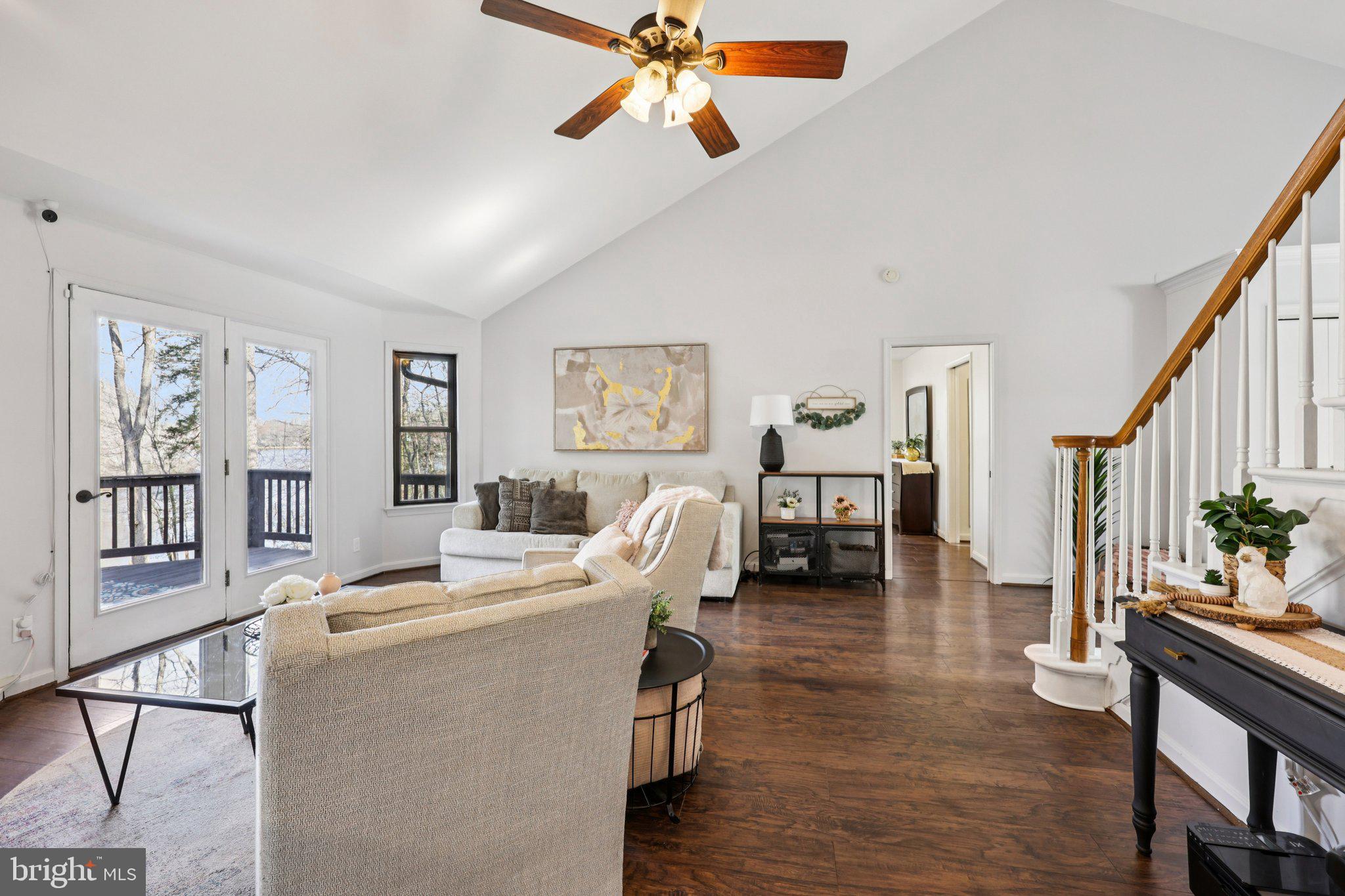 LAKE WILDERNESS - Residential