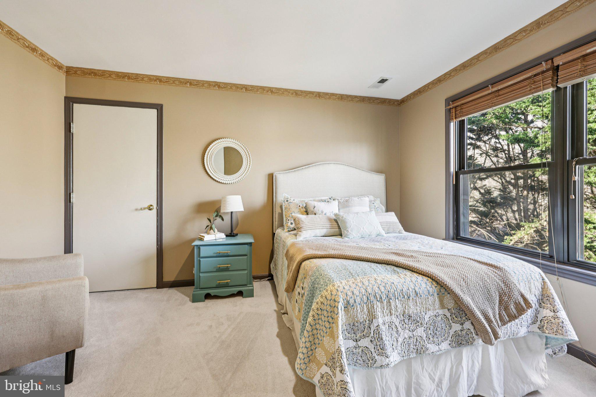 LAKE WILDERNESS - Residential