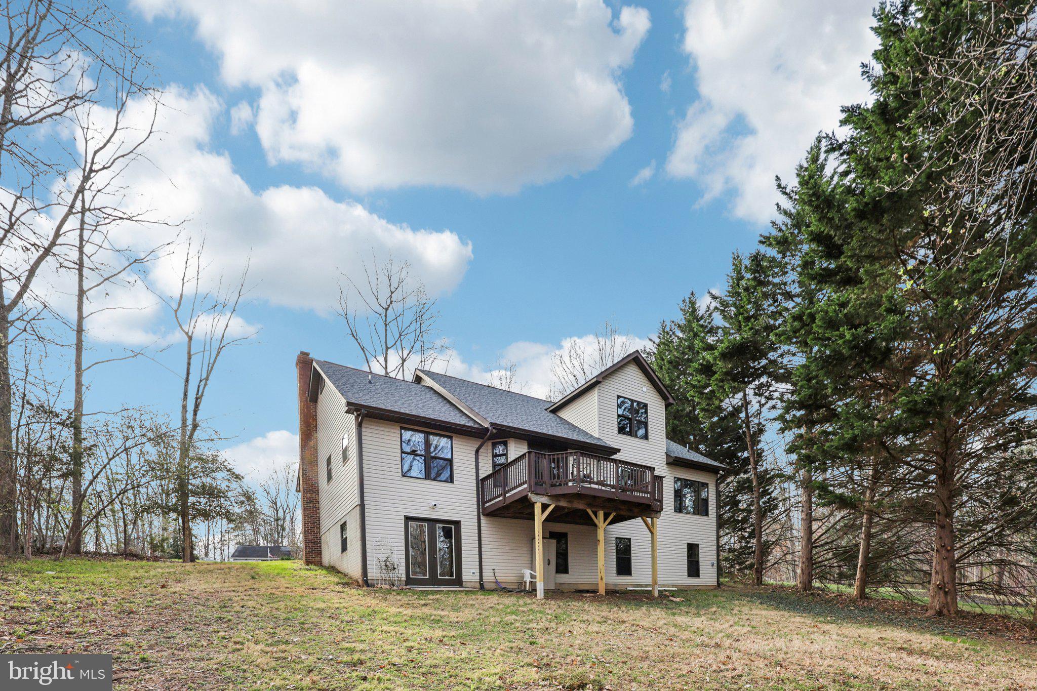 LAKE WILDERNESS - Residential