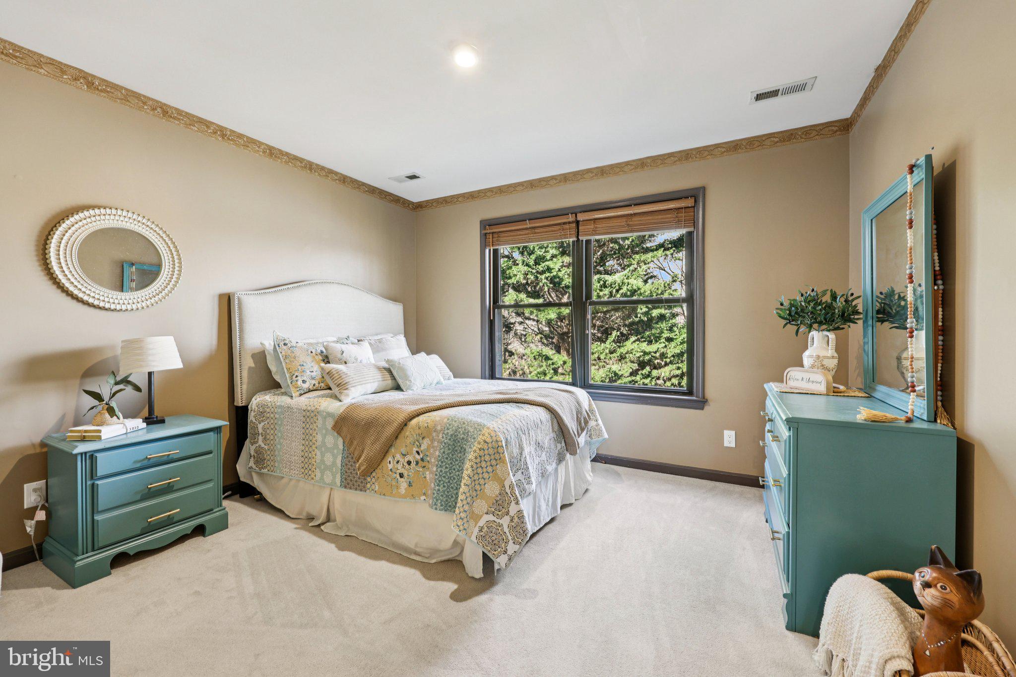 LAKE WILDERNESS - Residential