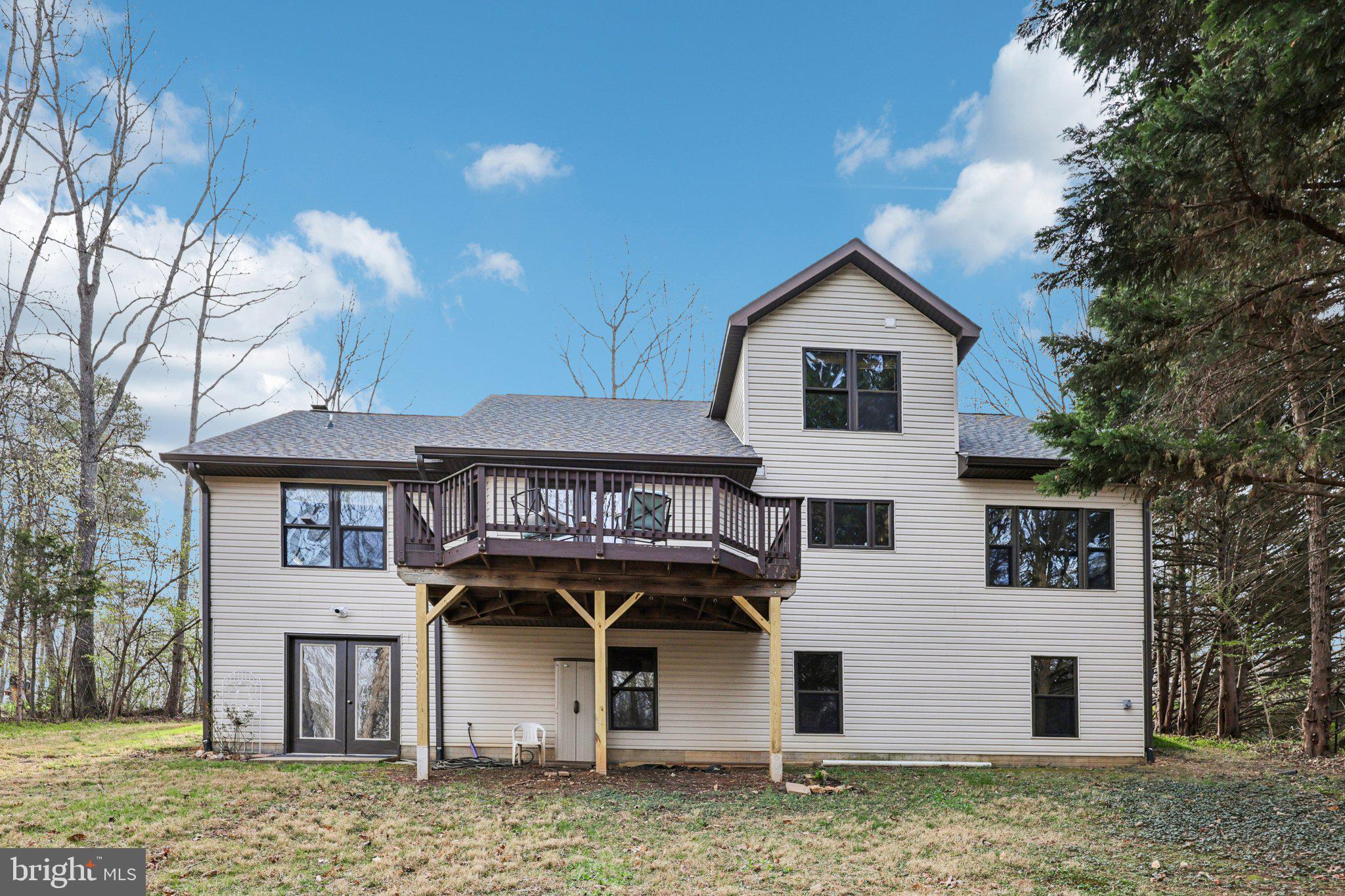 LAKE WILDERNESS - Residential