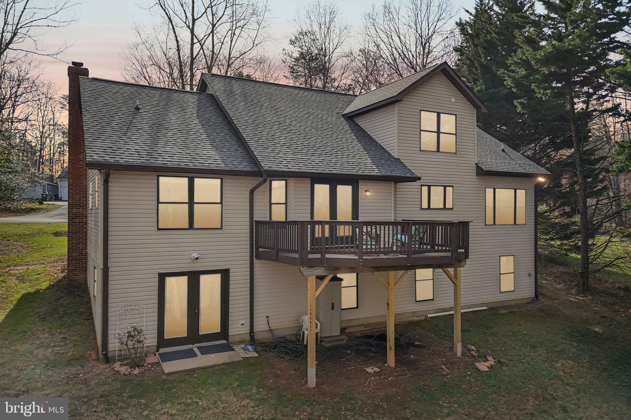 LAKE WILDERNESS - Residential