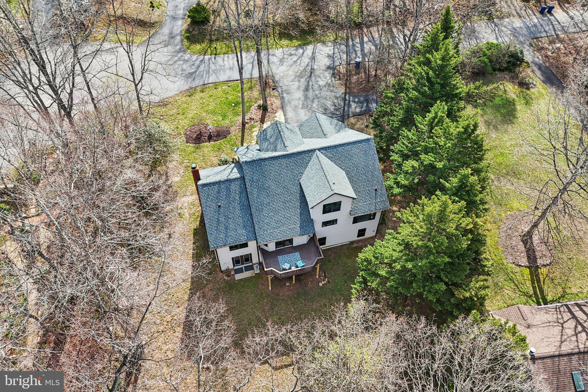LAKE WILDERNESS - Residential