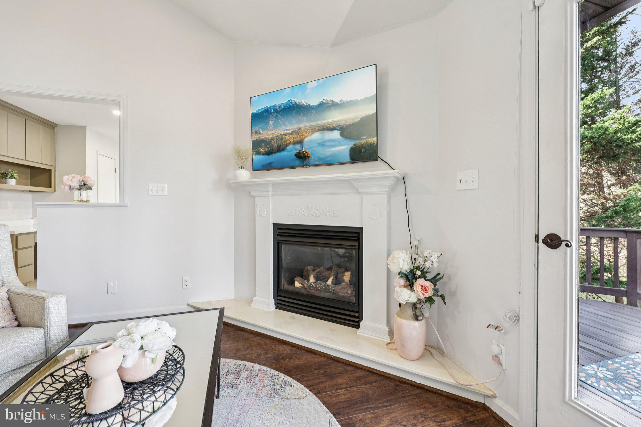 LAKE WILDERNESS - Residential