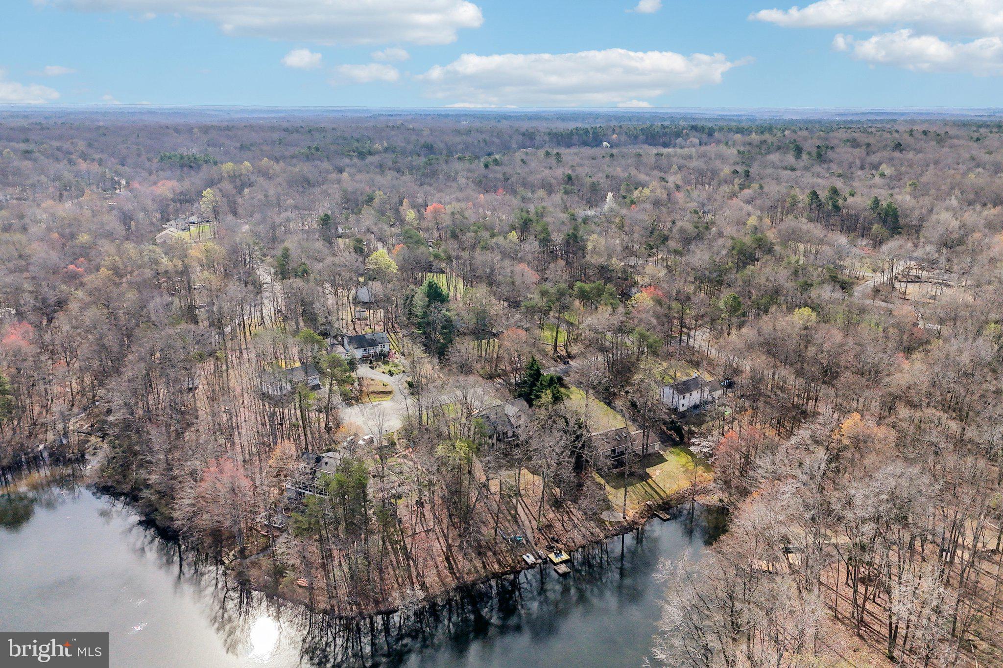 LAKE WILDERNESS - Residential