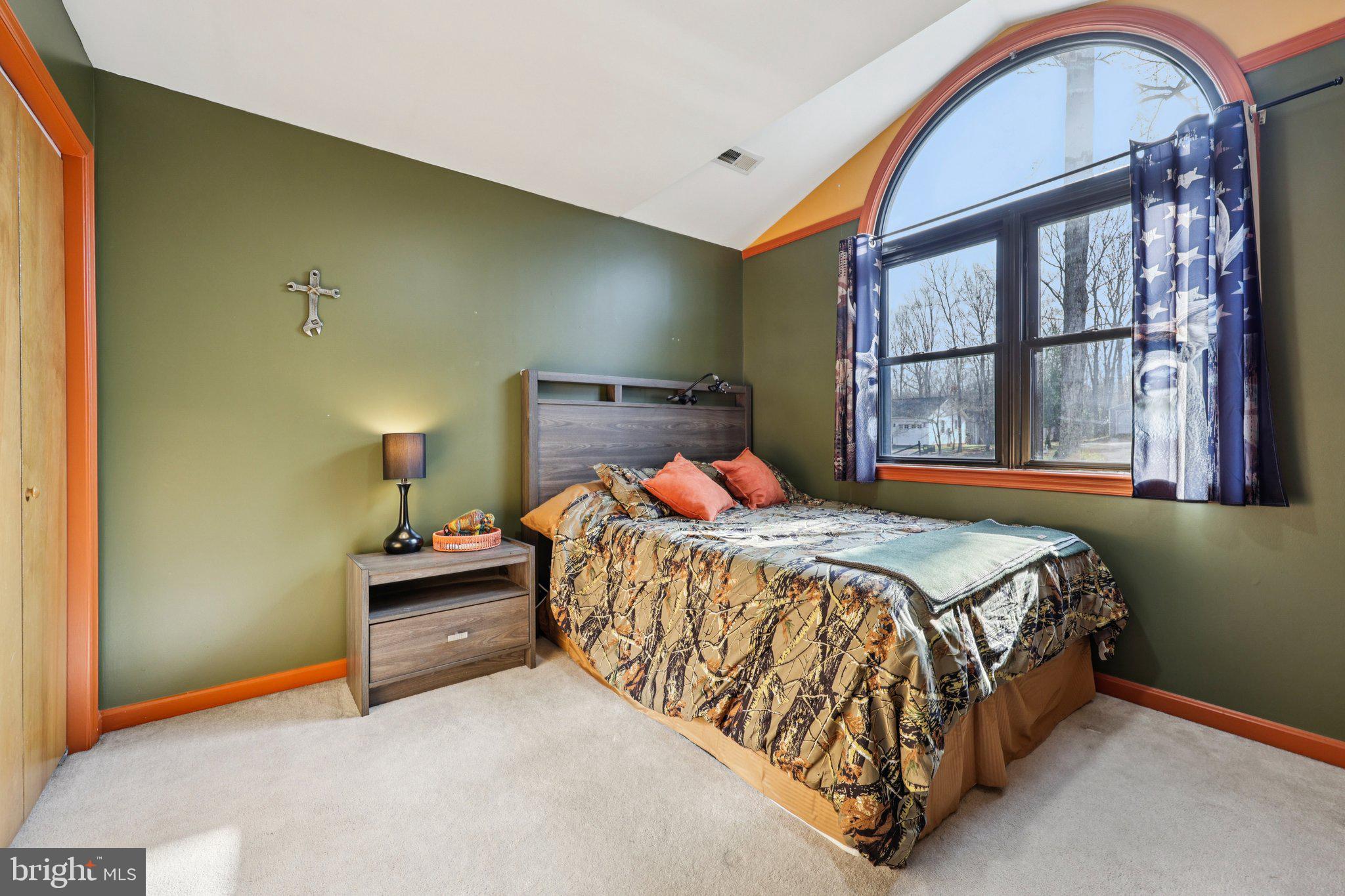 LAKE WILDERNESS - Residential