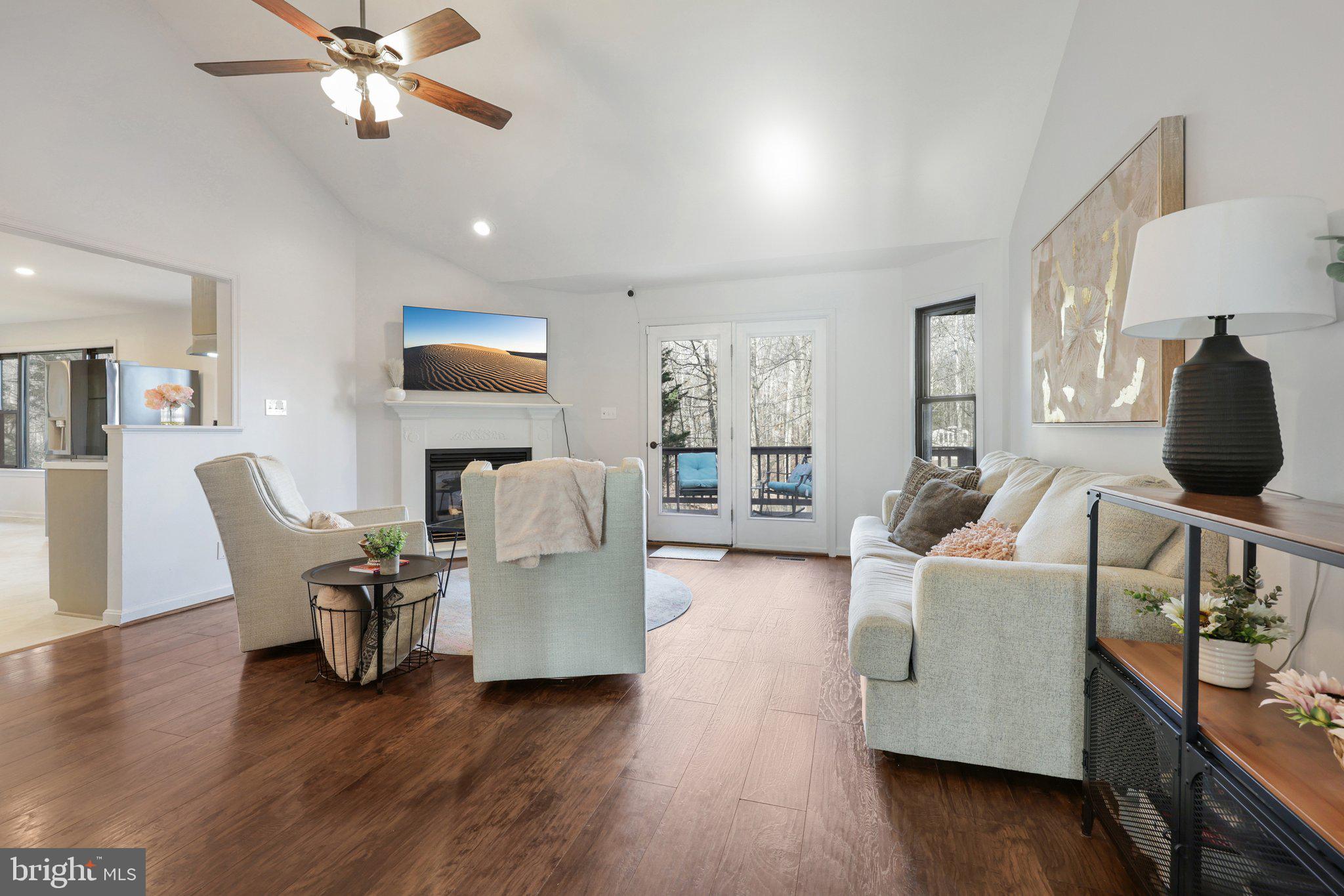 LAKE WILDERNESS - Residential