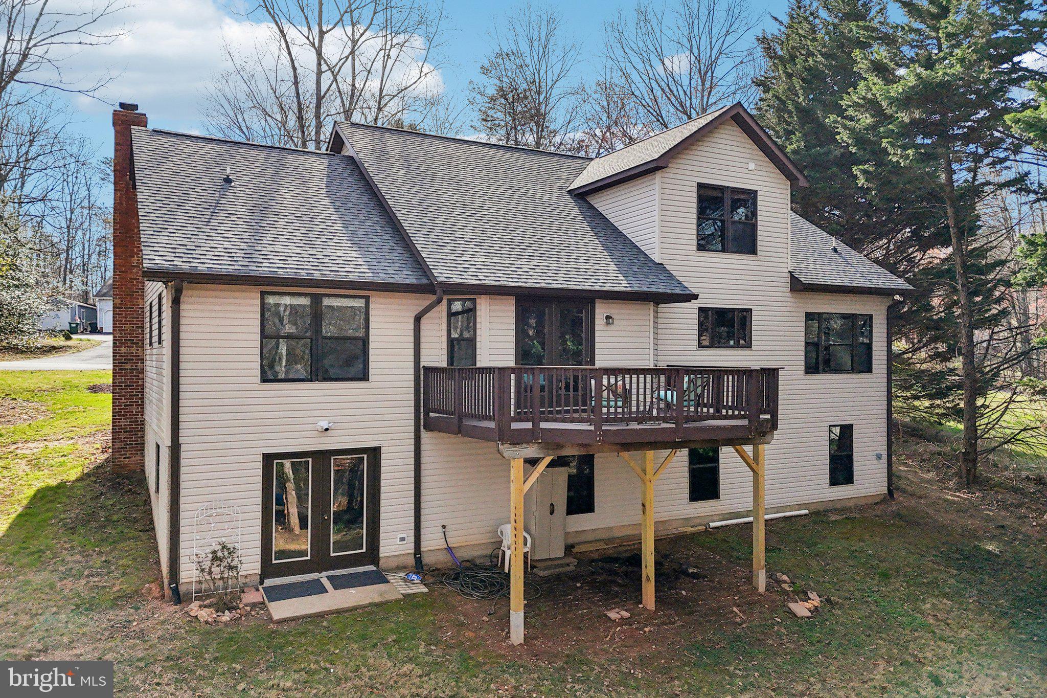 LAKE WILDERNESS - Residential