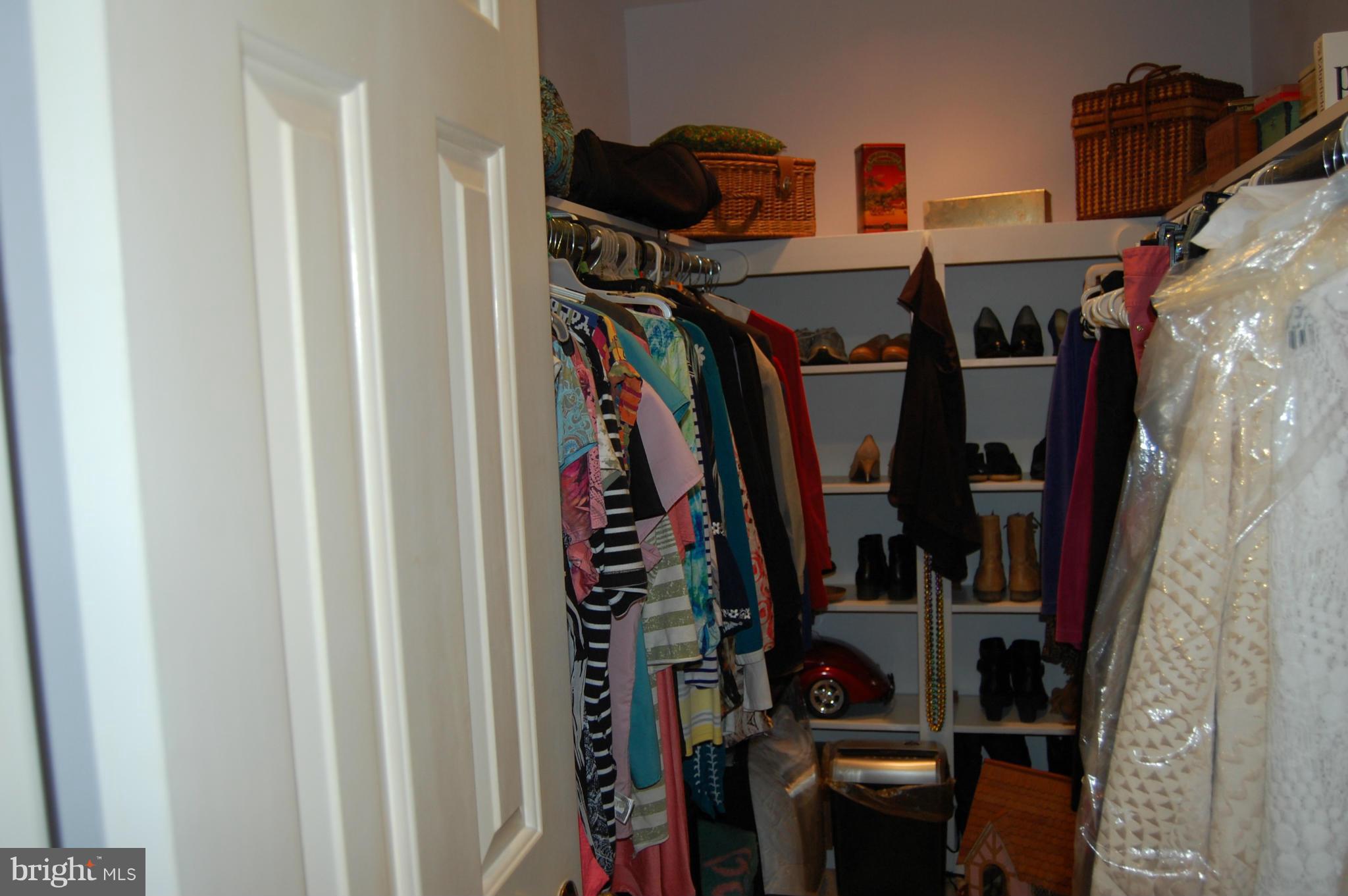 RIVERRUN CONDOS - Residential