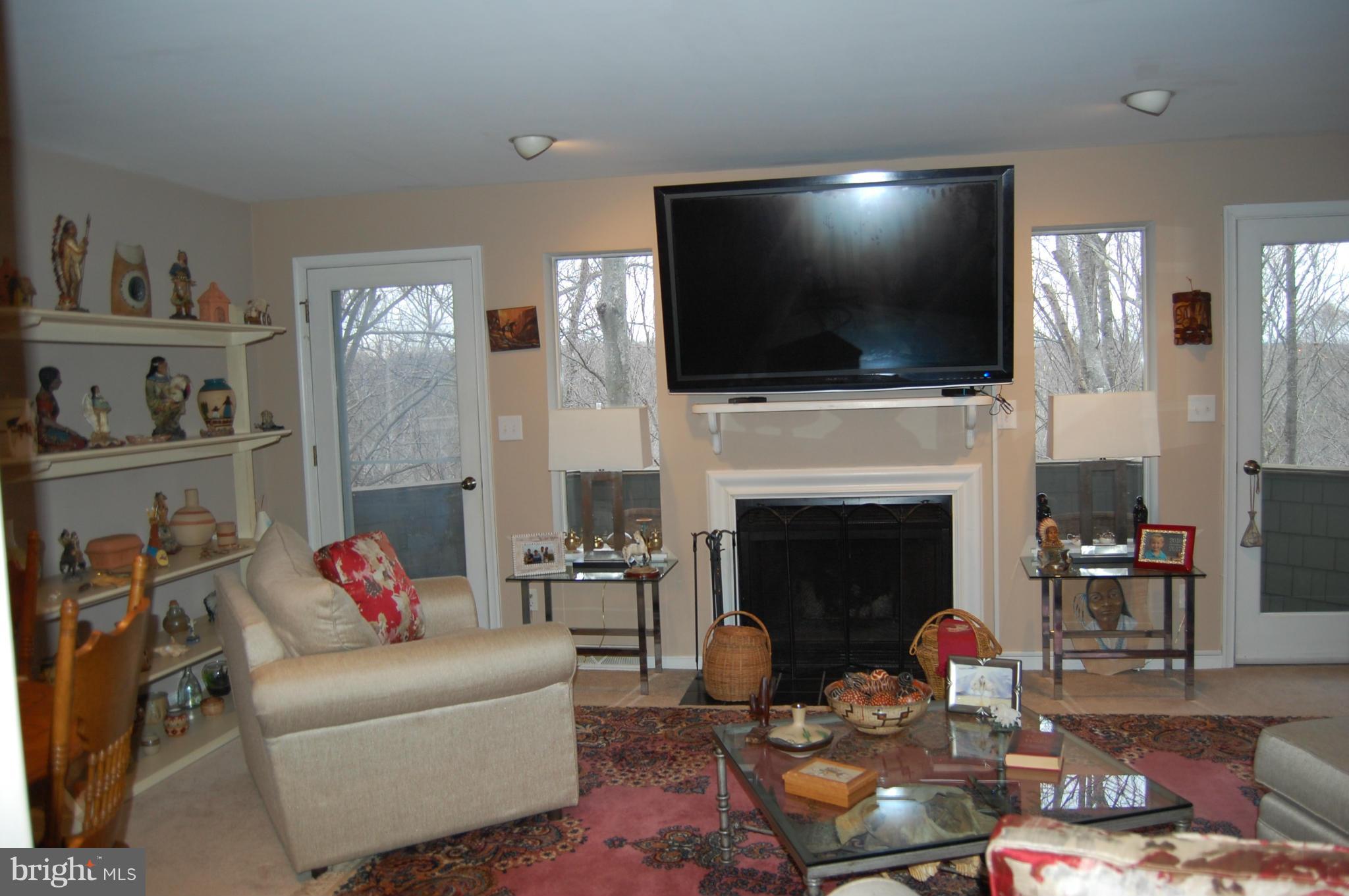 RIVERRUN CONDOS - Residential