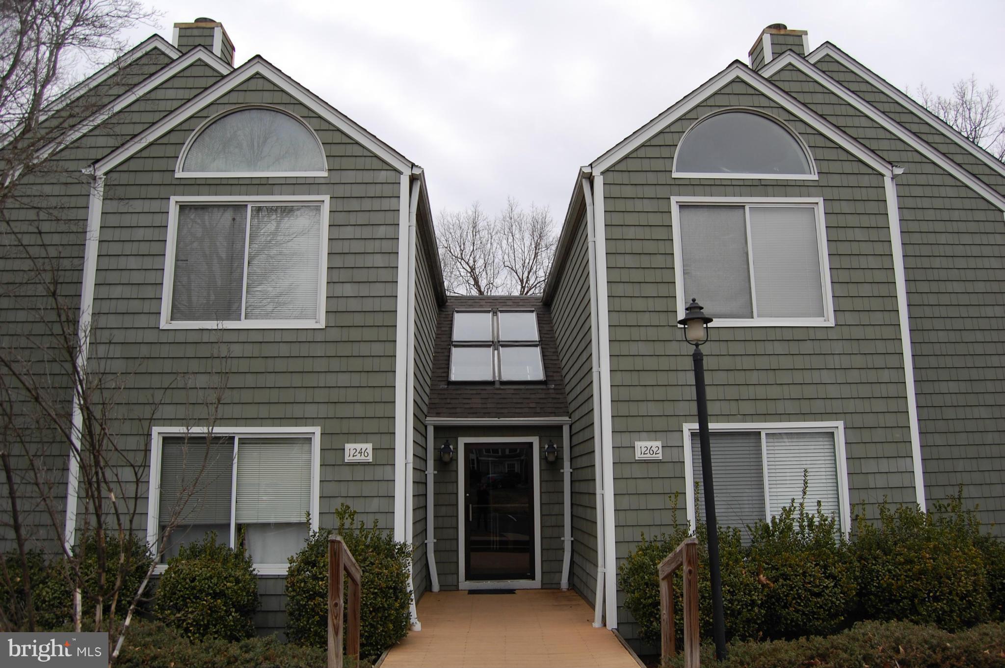 RIVERRUN CONDOS - Residential