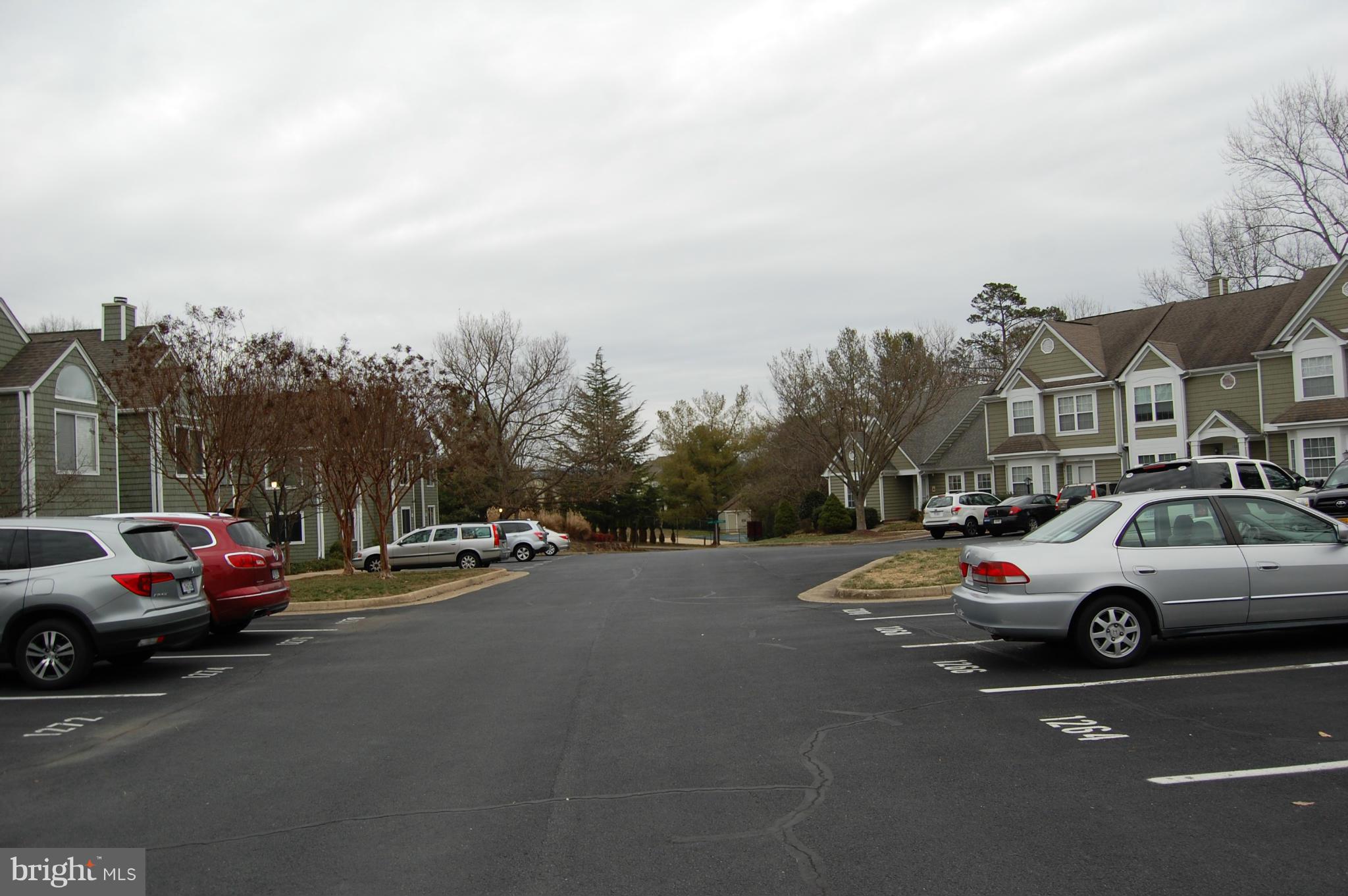 RIVERRUN CONDOS - Residential