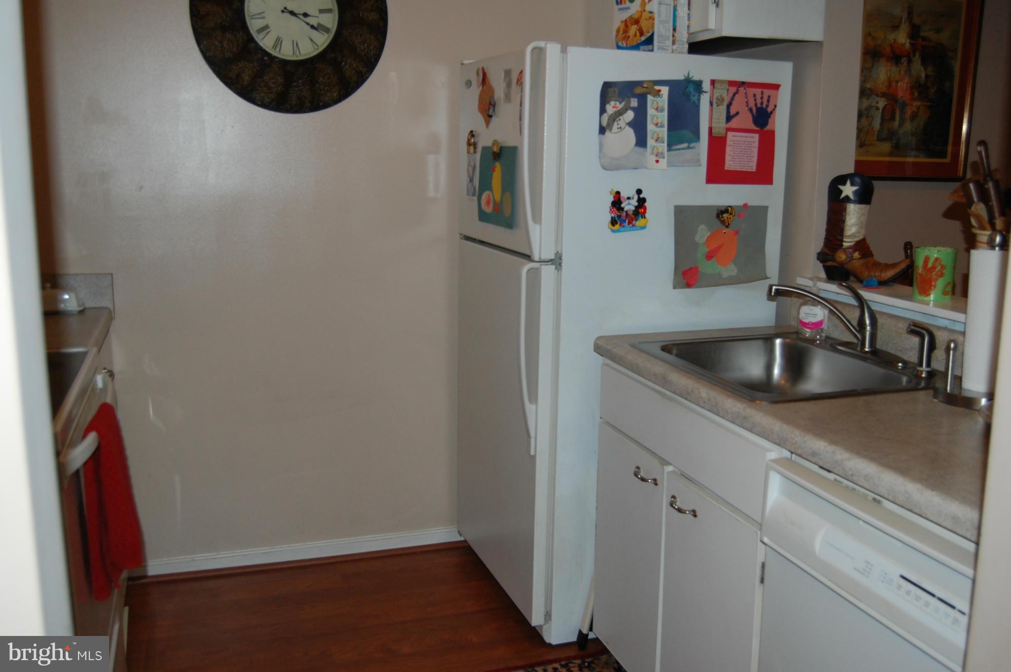 RIVERRUN CONDOS - Residential