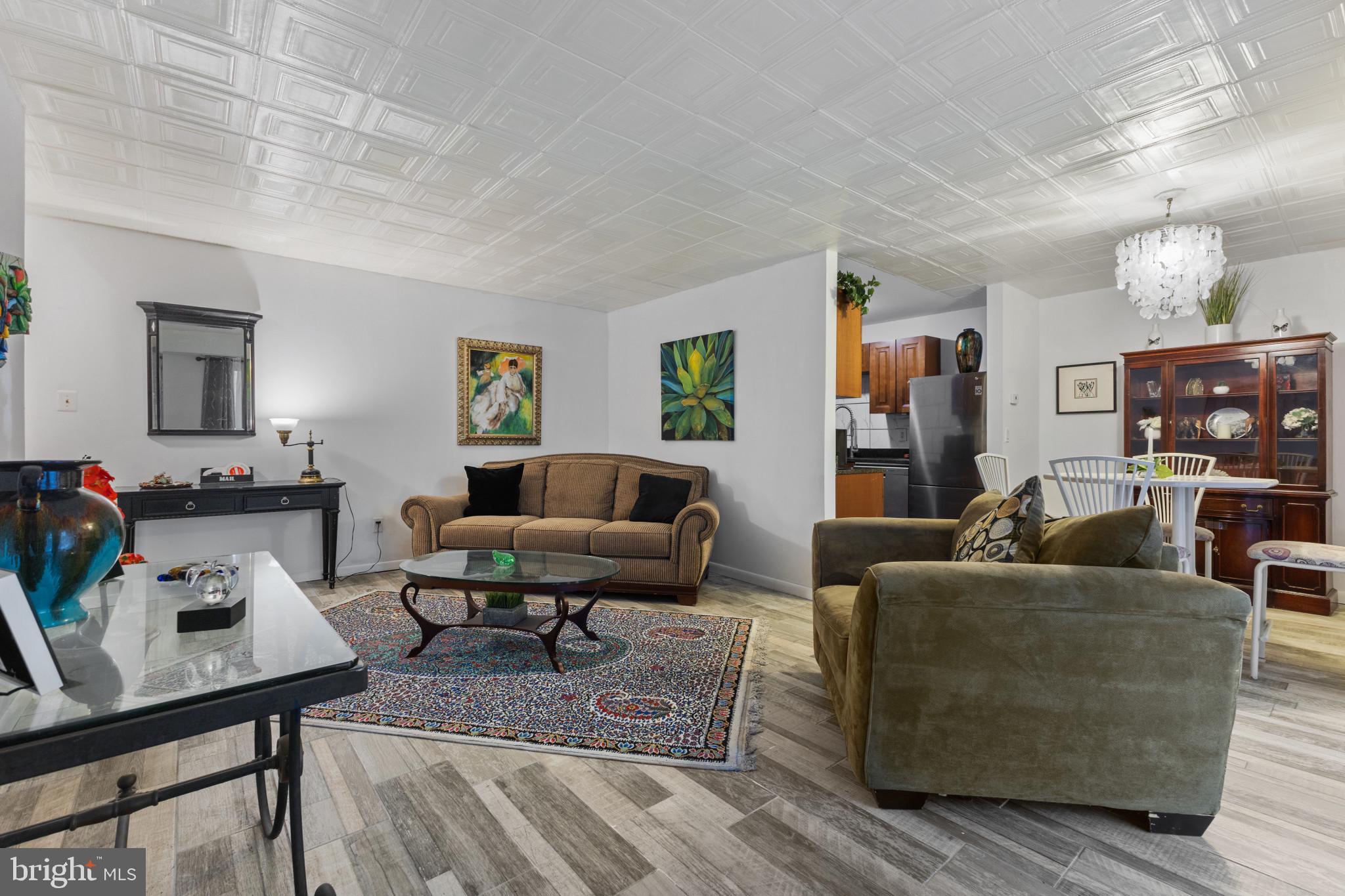 6143 LEESBURG PIKE 104
