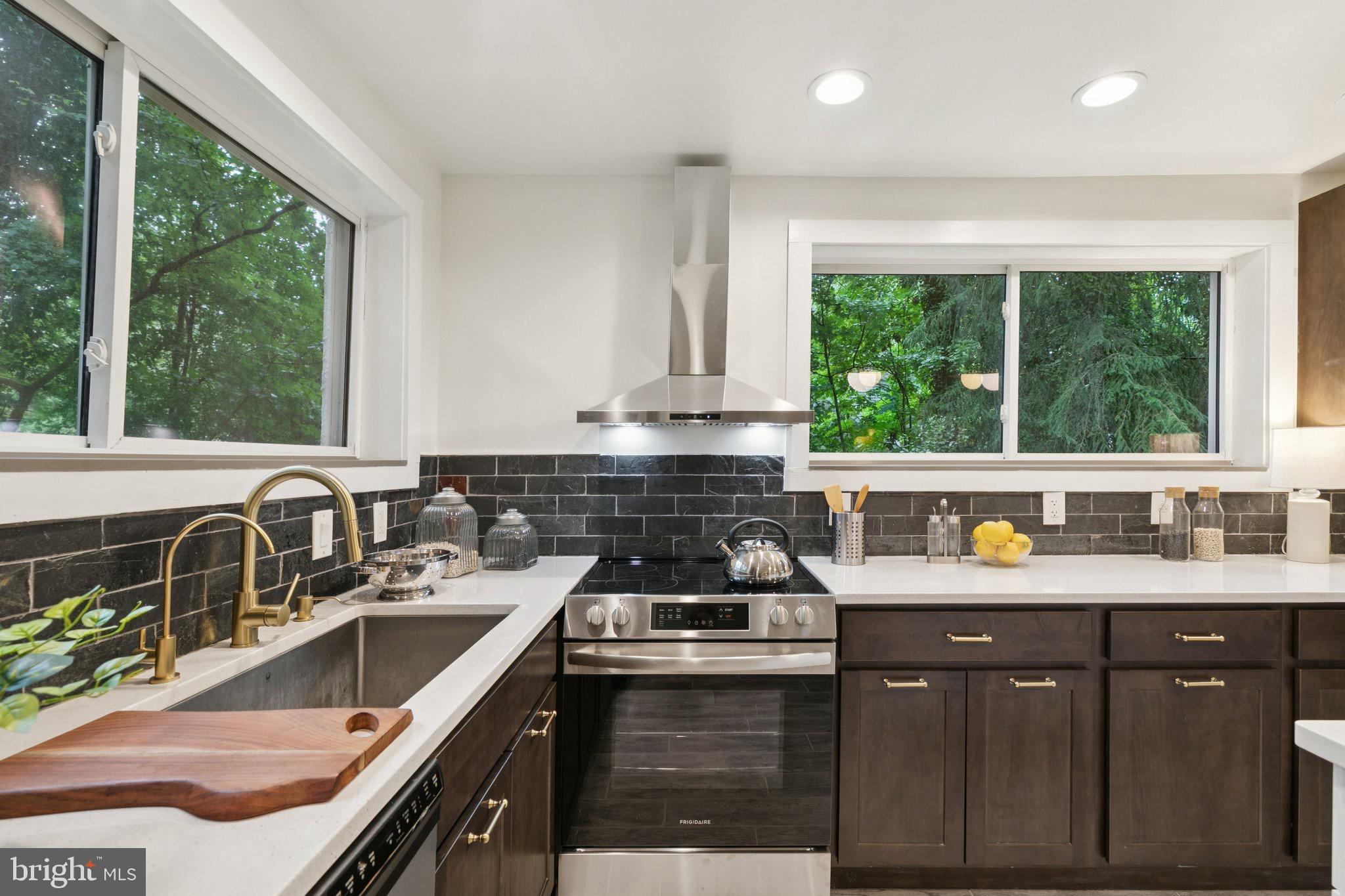 SAINT ALBANS - Residential