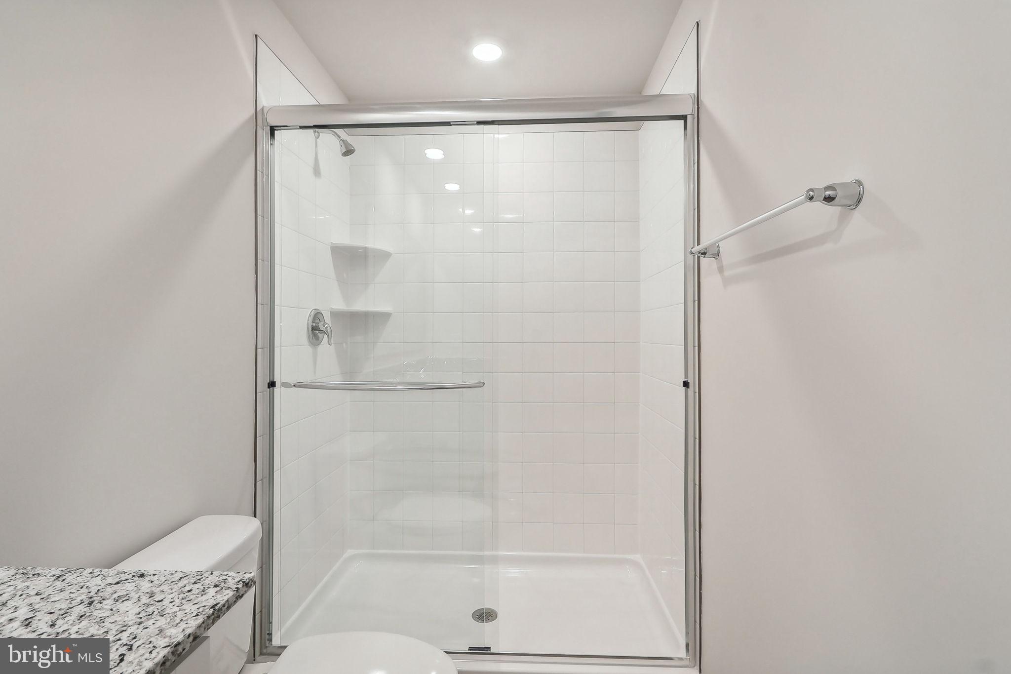 RETREAT AT WINDING CREEK - Residential