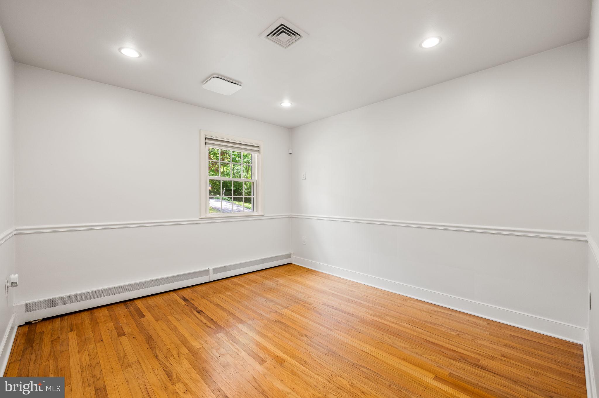 PARK WOODS - Residential