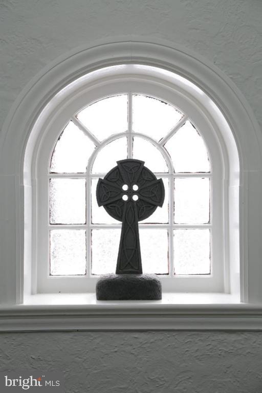 SCHOOL LANE HILLS - Residential