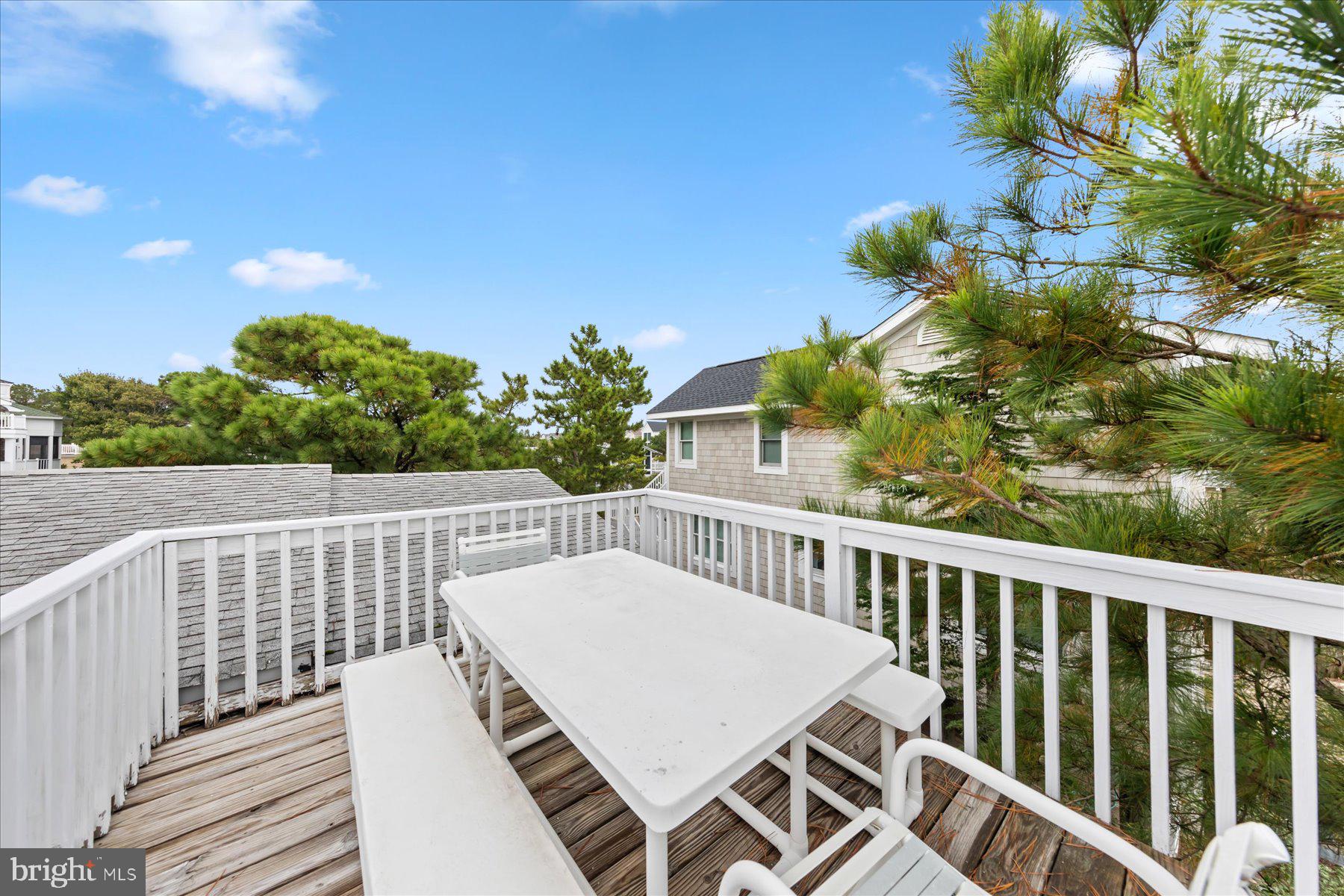 OCEAN VILLAGE - Residential