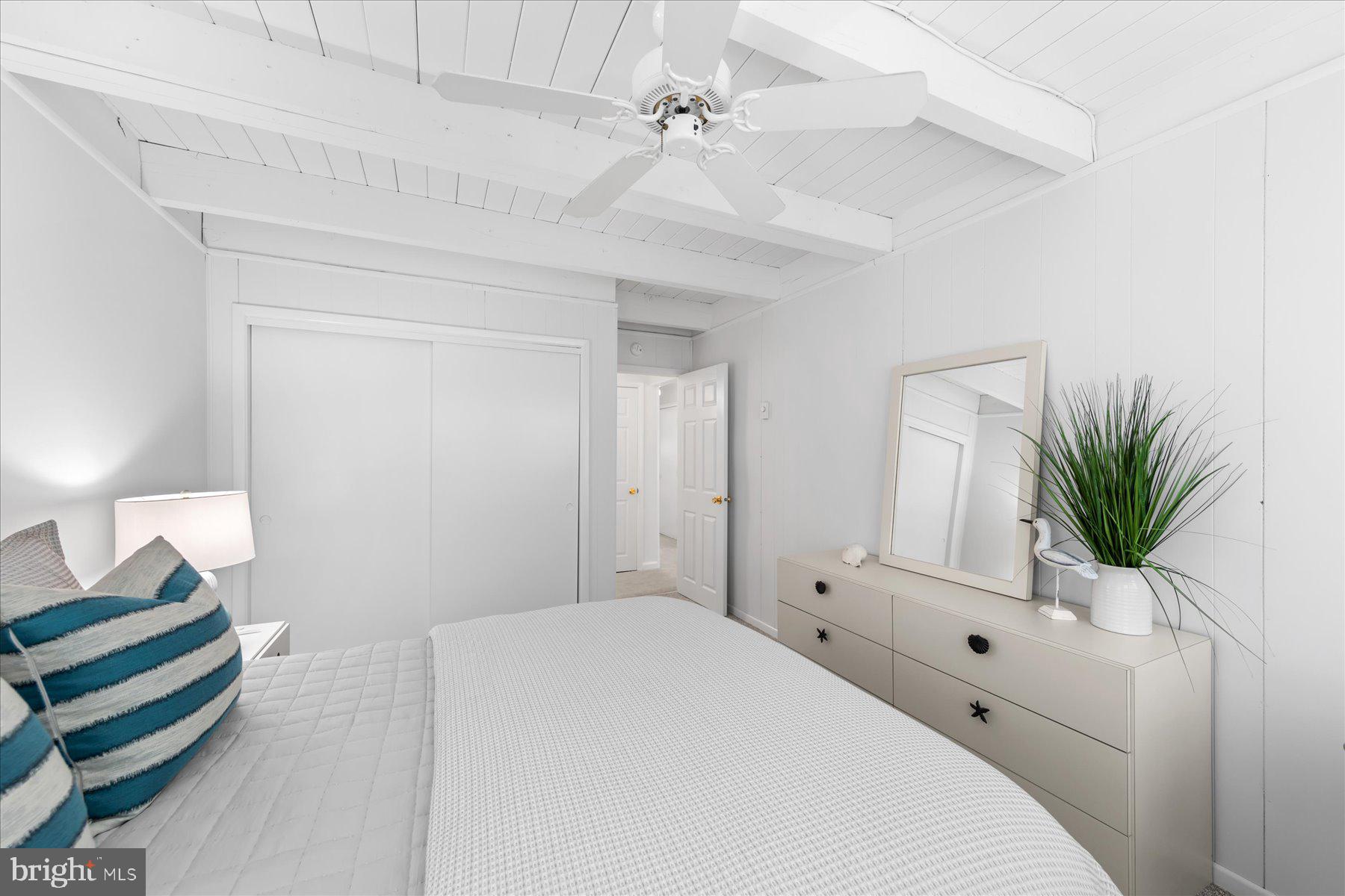 OCEAN VILLAGE - Residential