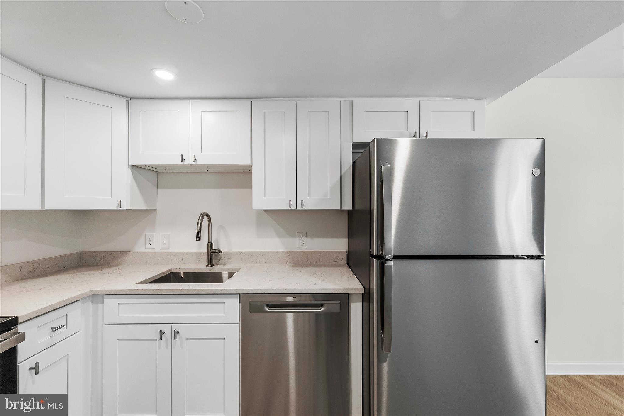 NORTH PORT CONDO - Residential