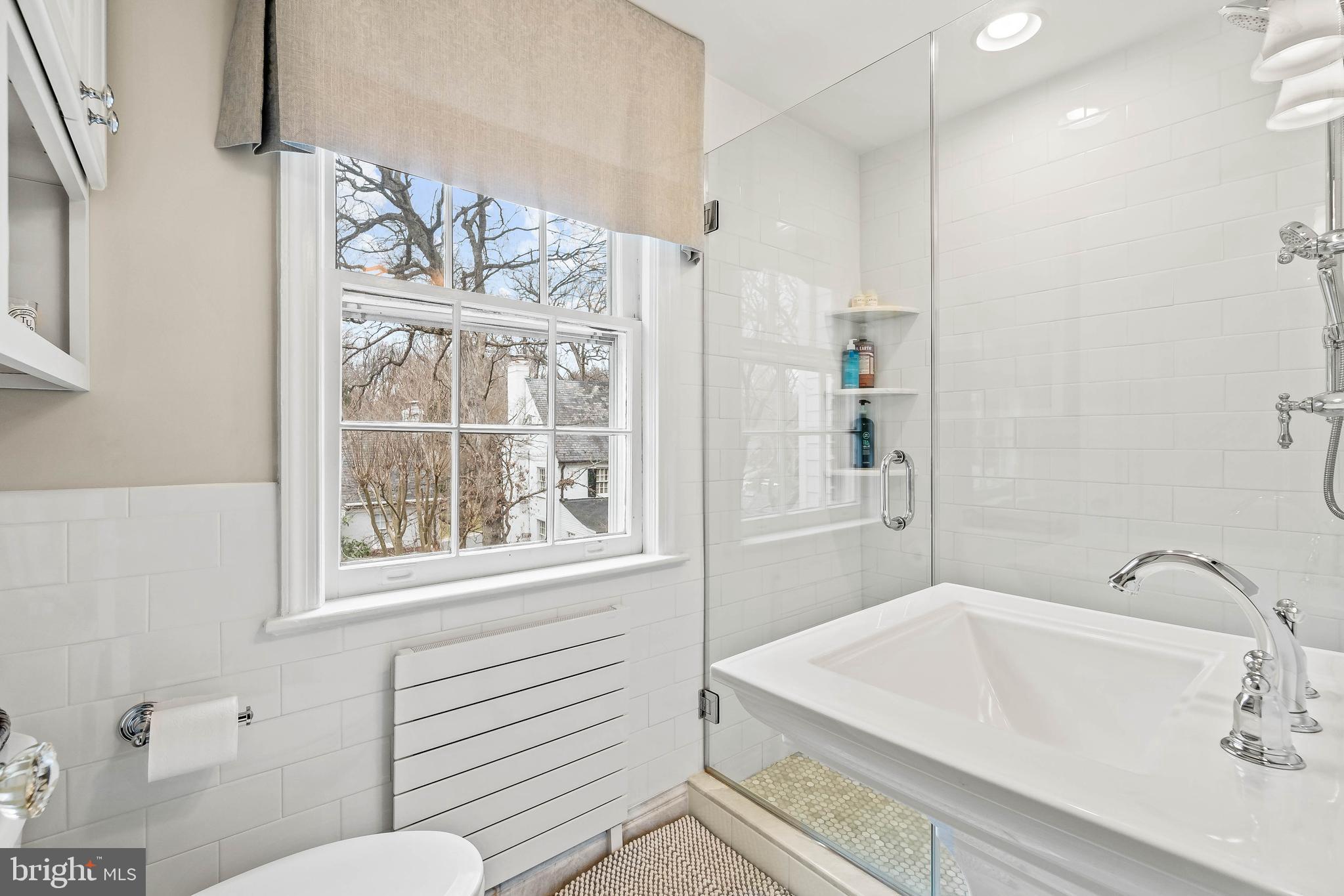 WESTMORELAND HILLS - Residential