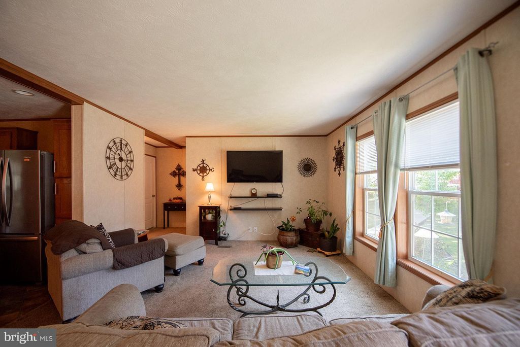 Photo of 721 FALLON DR, LANCASTER, PA 17601 (MLS # PALA2039640)