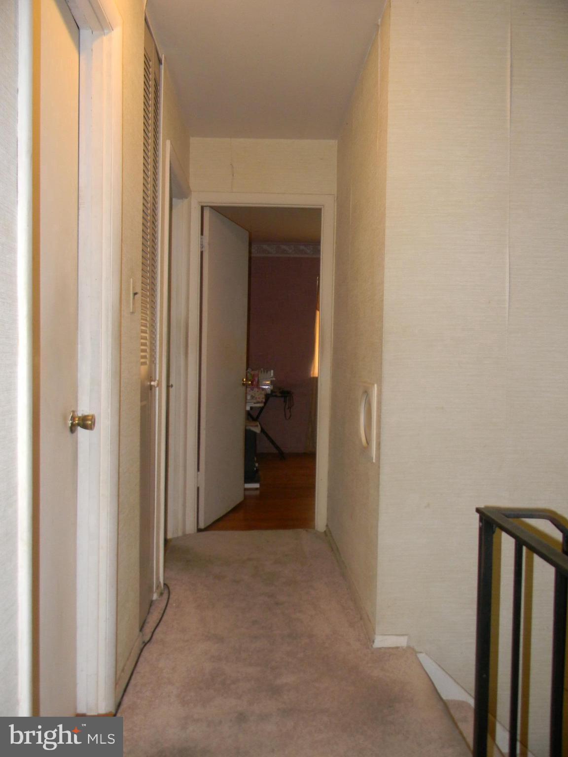 WINDSOR  MILL - Residential