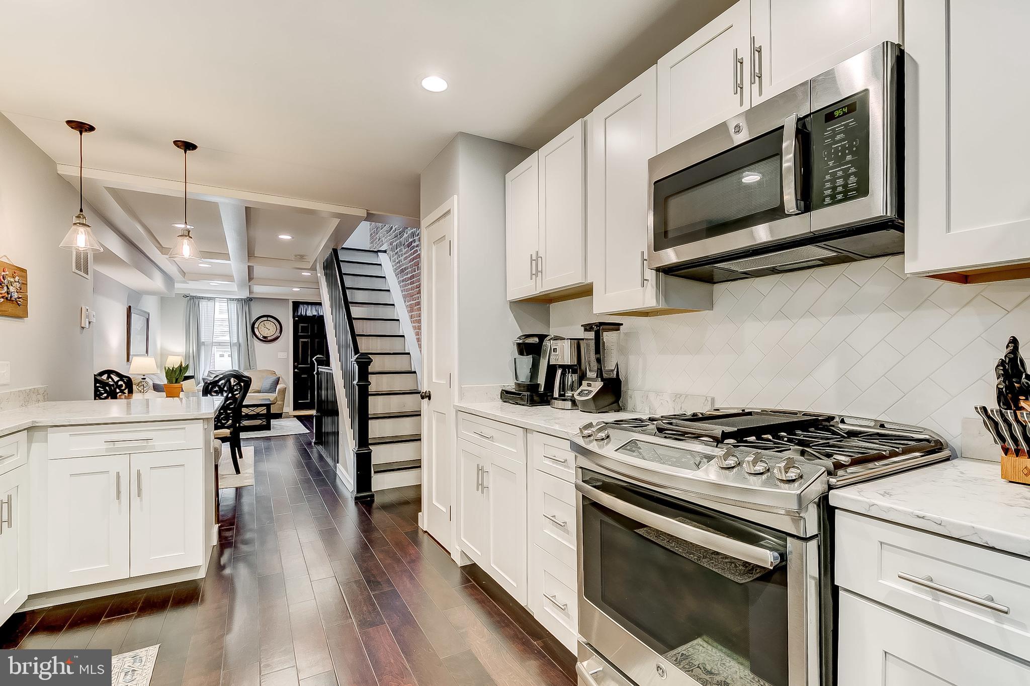 LOCUST POINT - Residential Lease