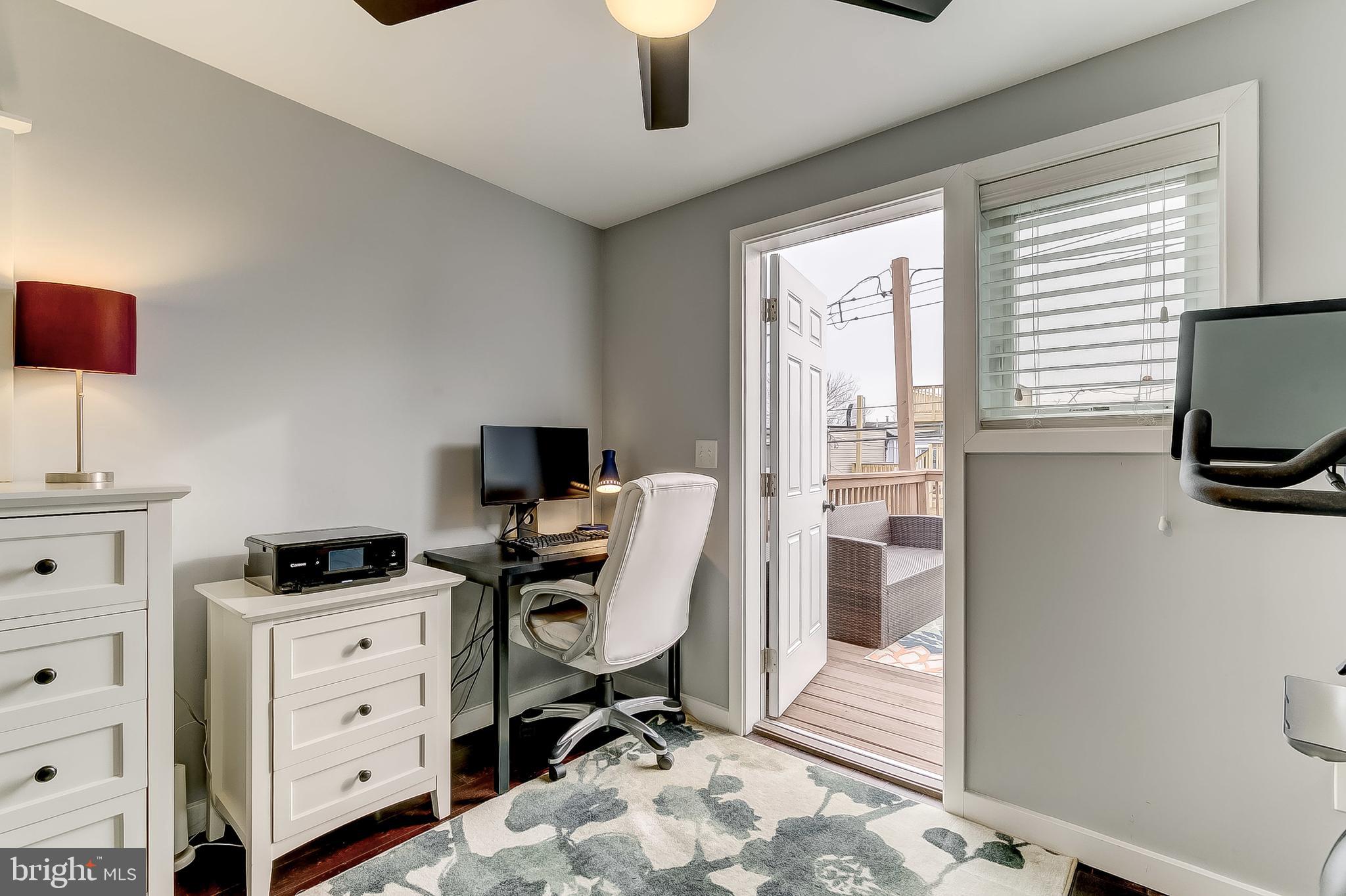 LOCUST POINT - Residential Lease