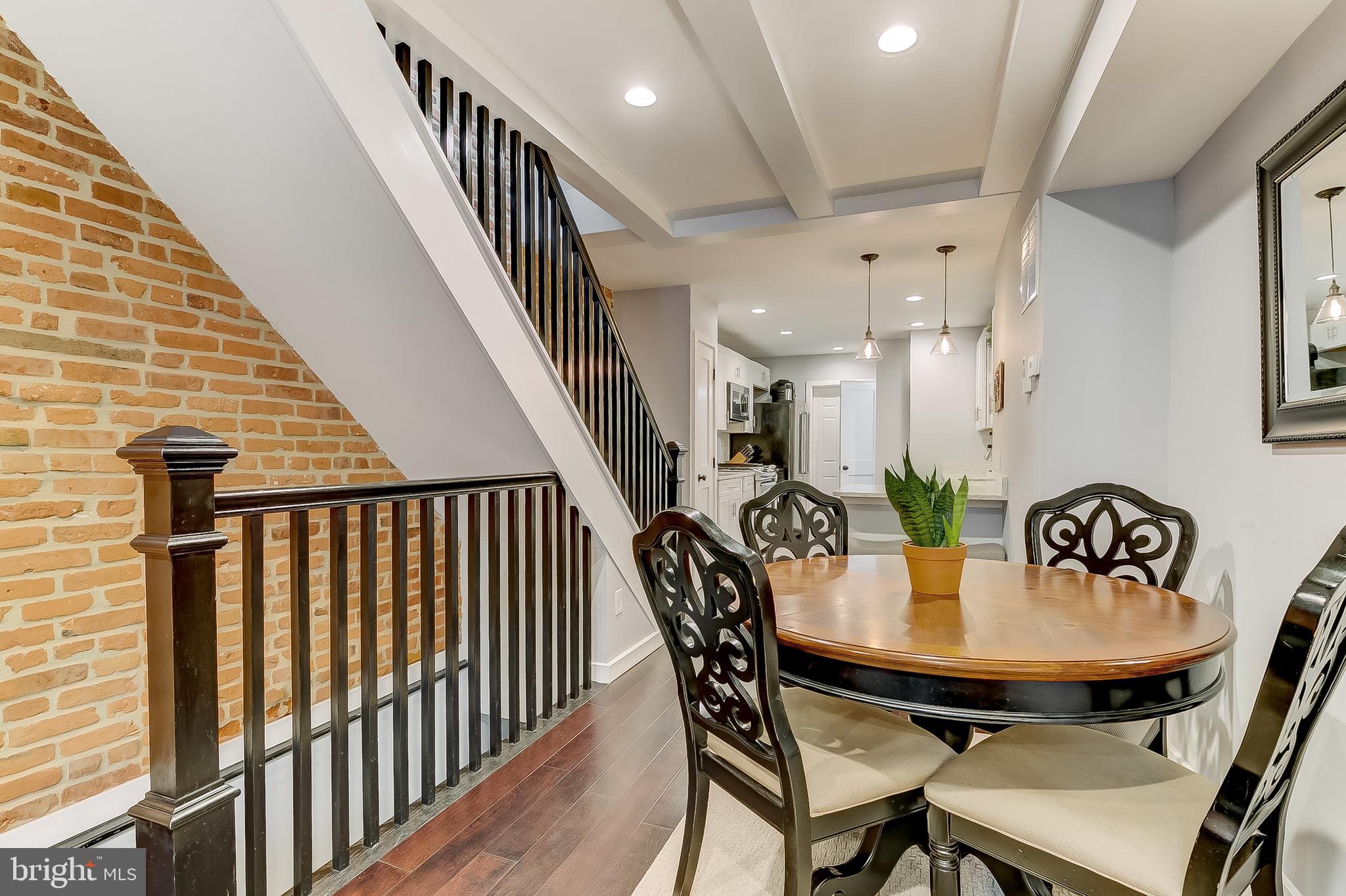 LOCUST POINT - Residential Lease