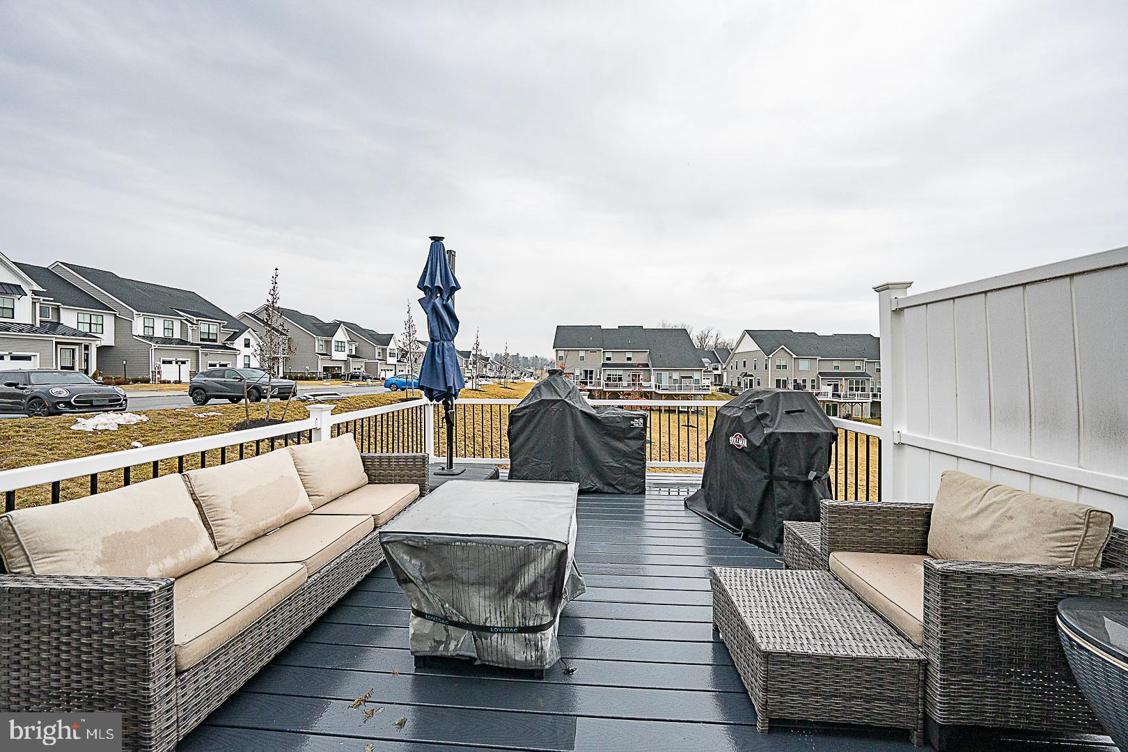 RESERVE AT CENTER SQUARE - Residential