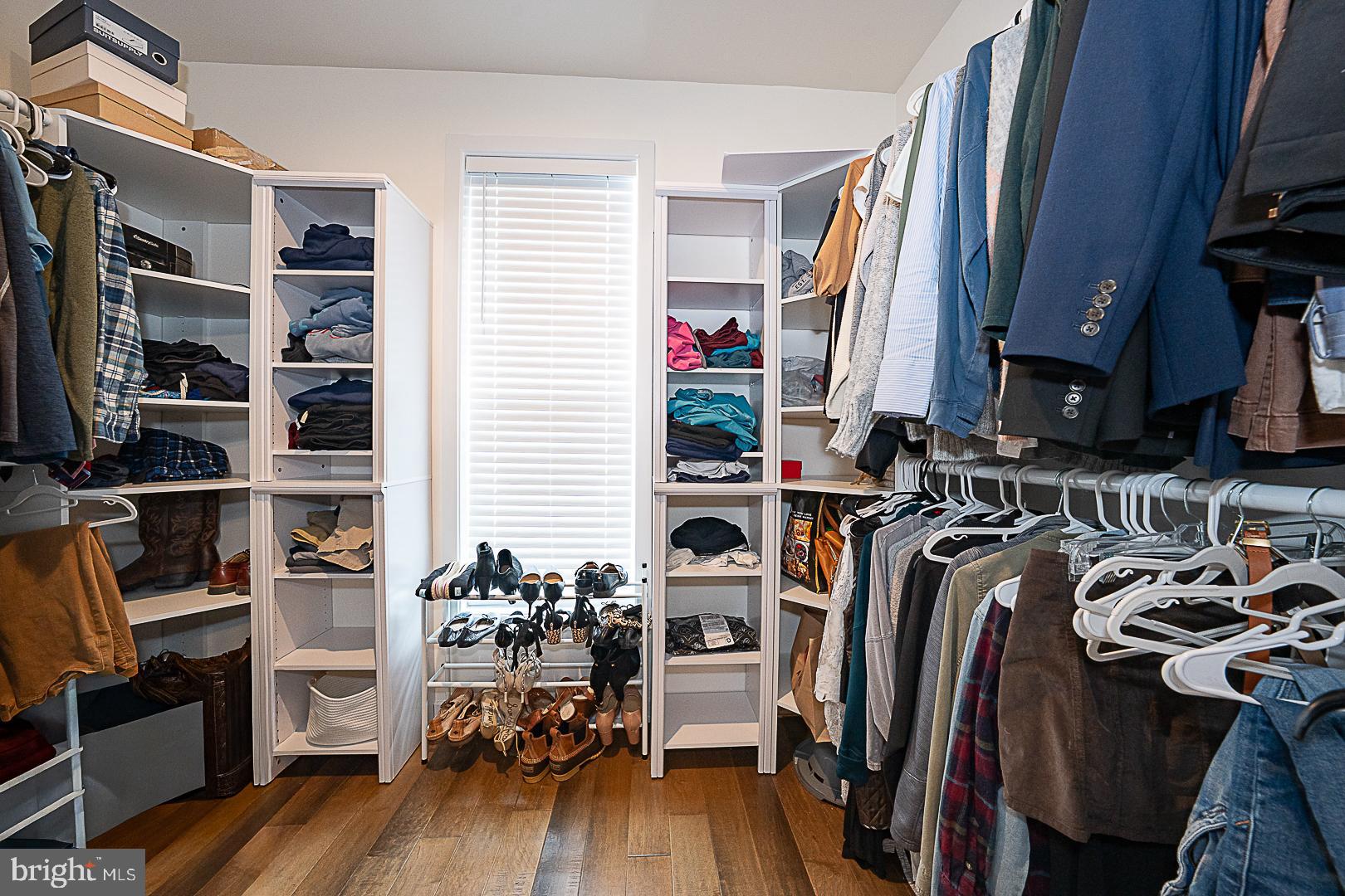 RESERVE AT CENTER SQUARE - Residential