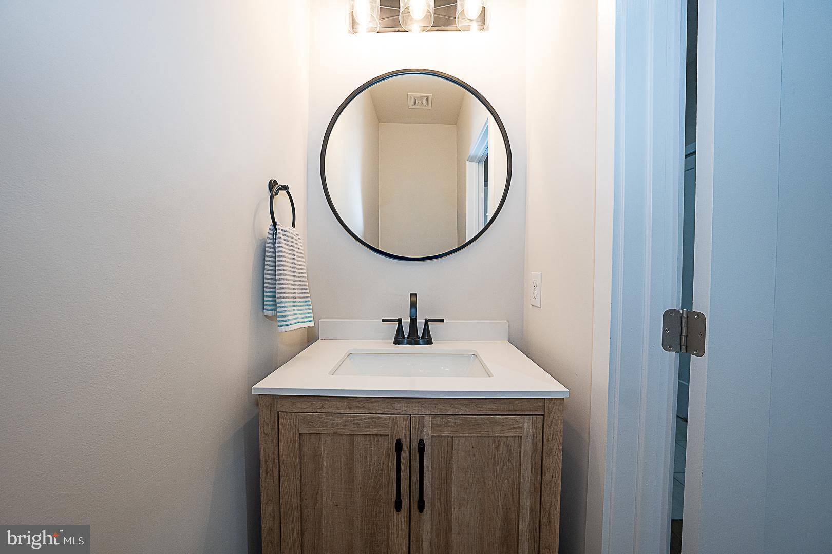 RESERVE AT CENTER SQUARE - Residential