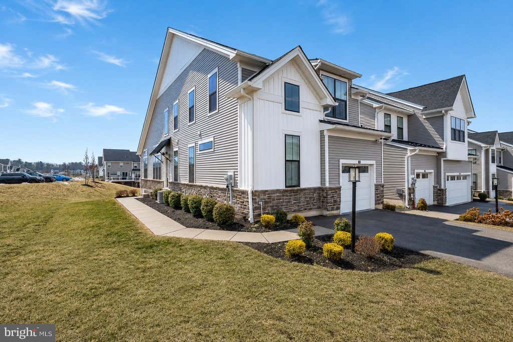 Photo of 34 Tamarack Circle, EAGLEVILLE, PA 19403 (MLS # PAMC2170890)