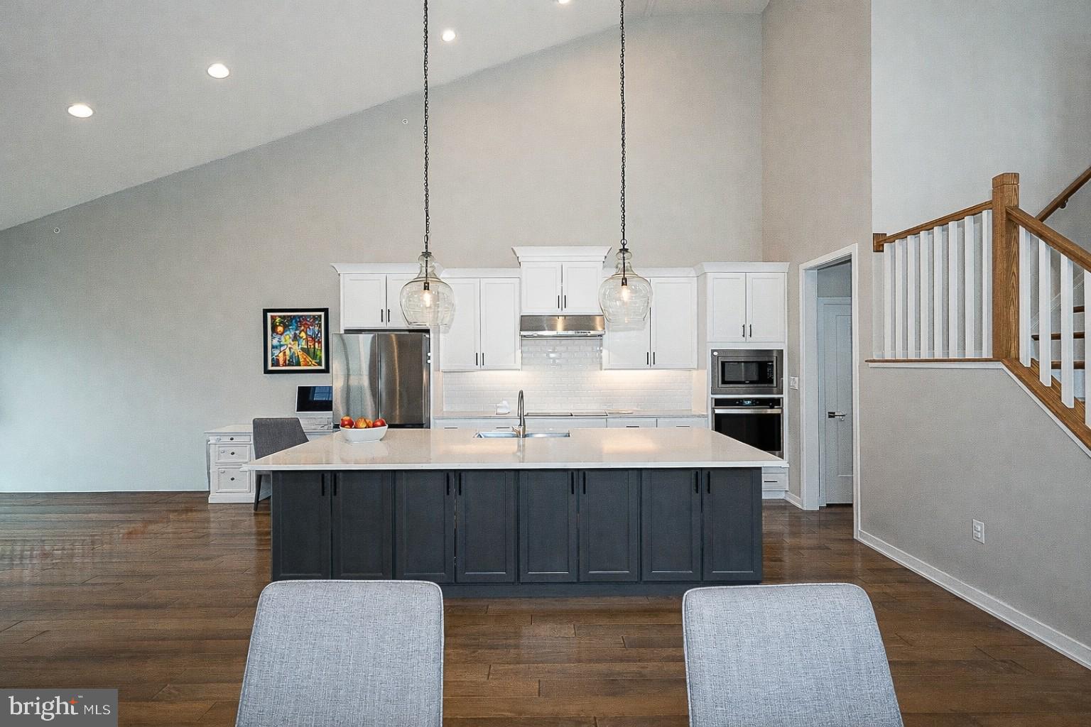 RESERVE AT CENTER SQUARE - Residential