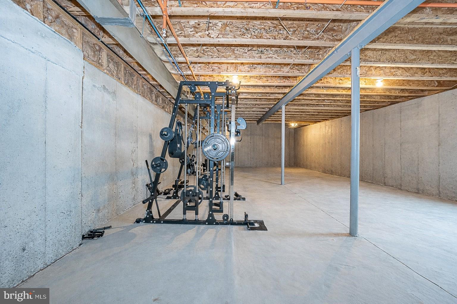 RESERVE AT CENTER SQUARE - Residential