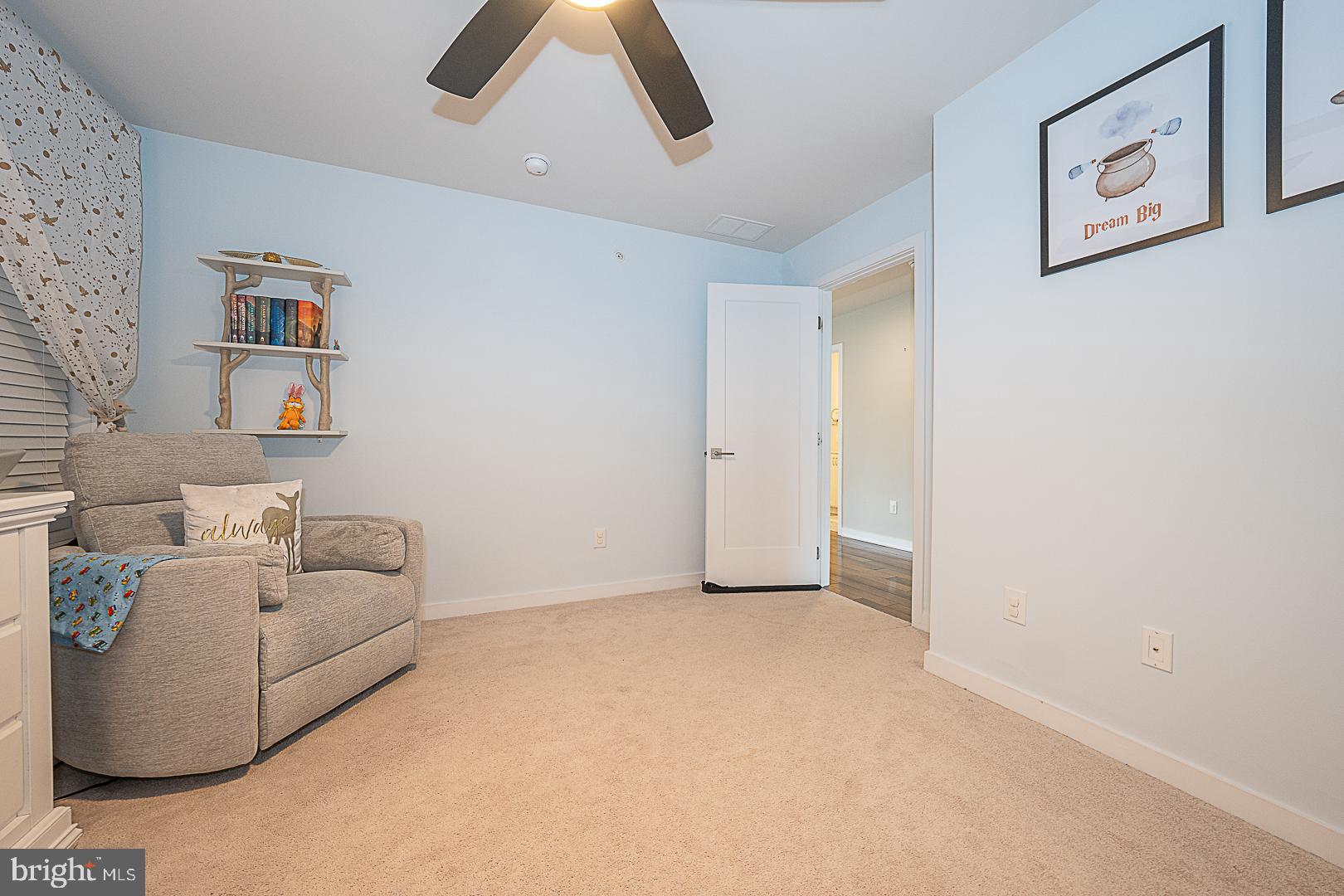 RESERVE AT CENTER SQUARE - Residential