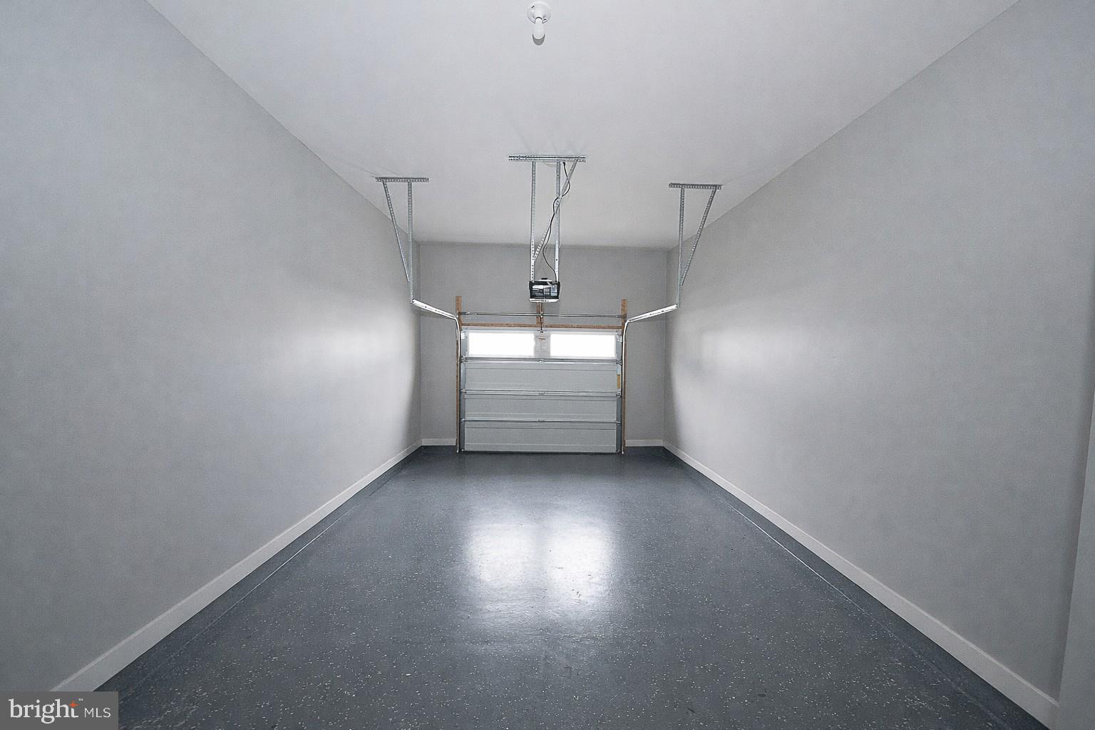 RESERVE AT CENTER SQUARE - Residential