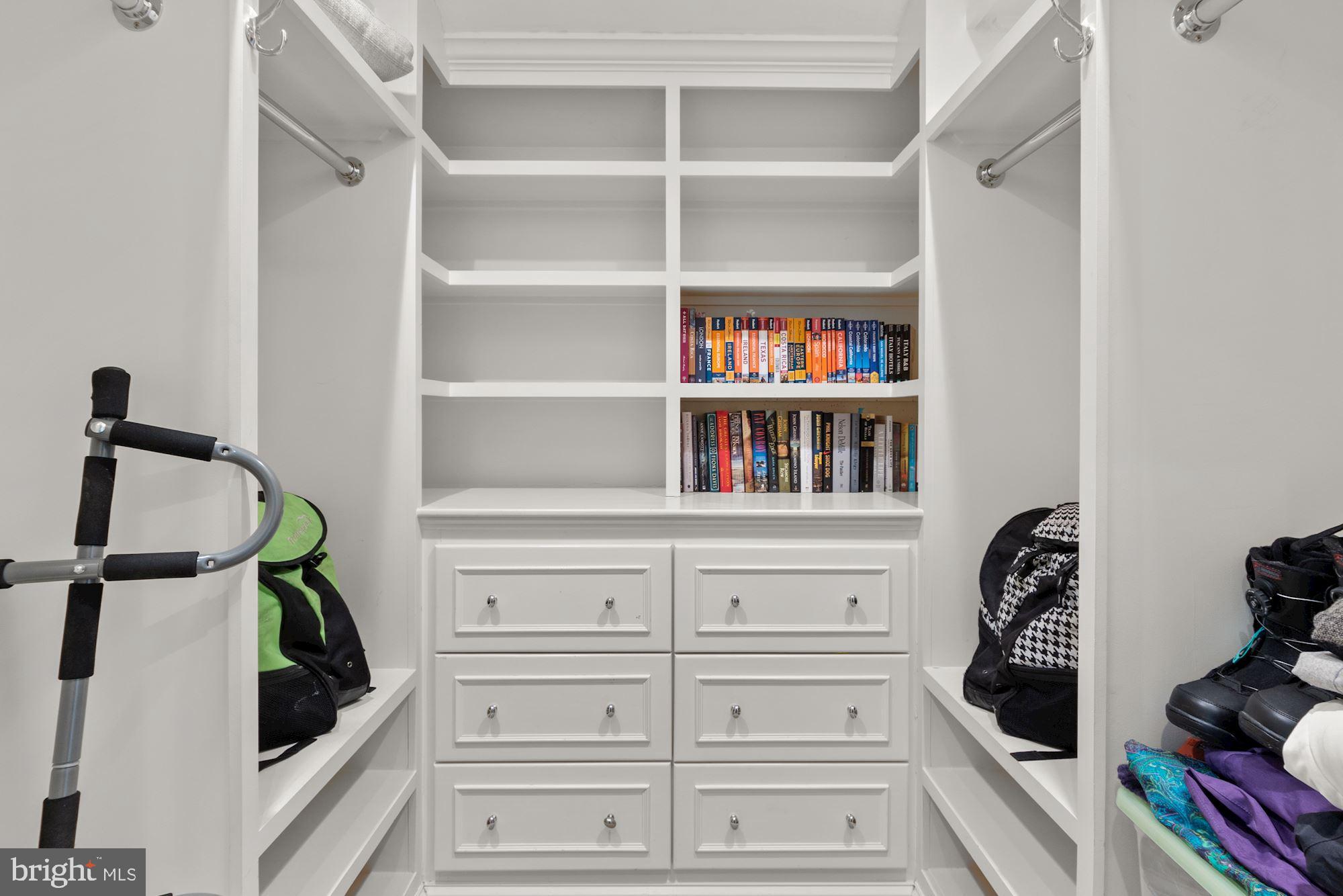 LANGLEY FARMS - Residential